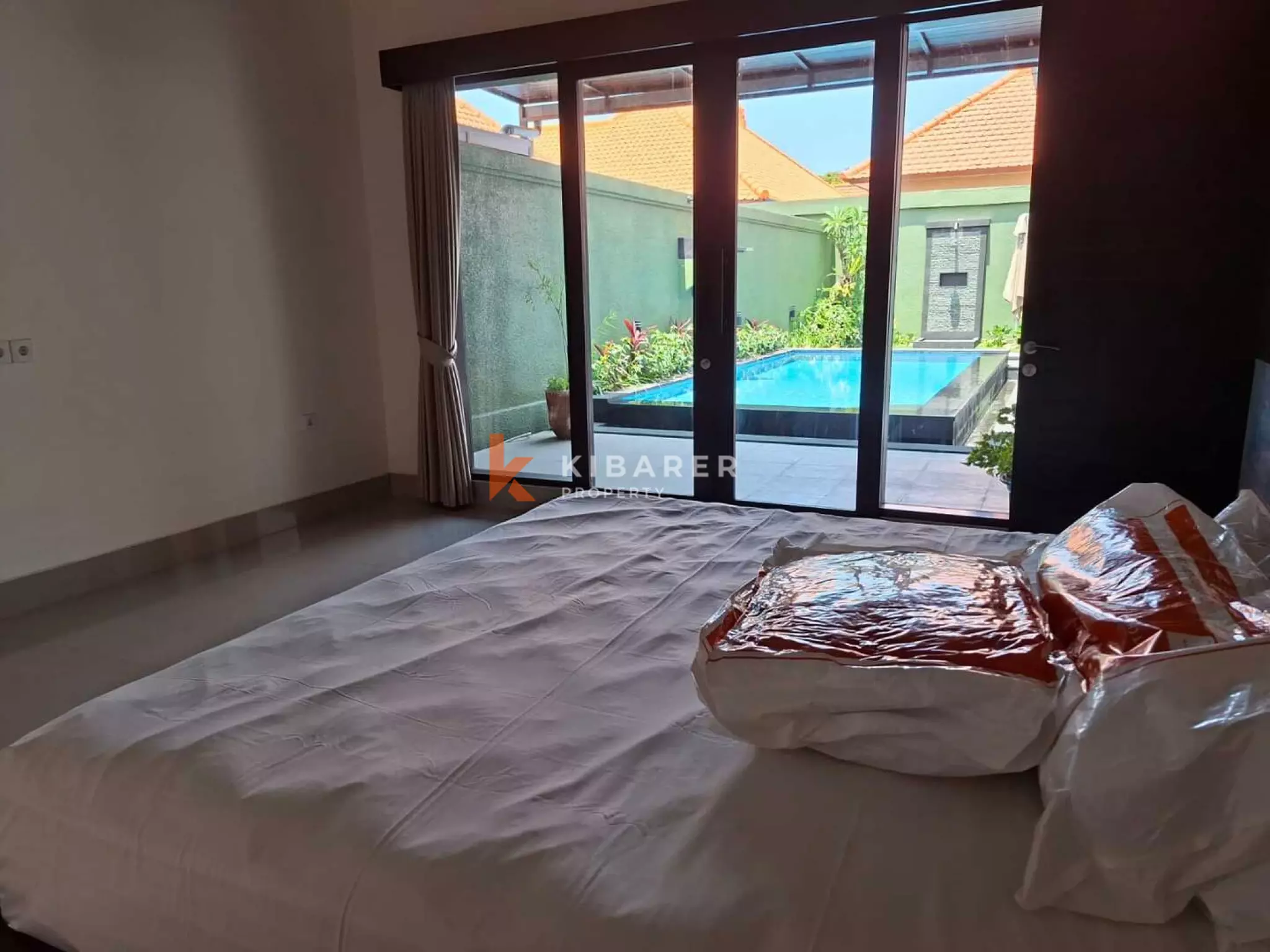 Perfect Holiday Spot in Sanur - Beautiful Three-Bedroom Villa — image 8