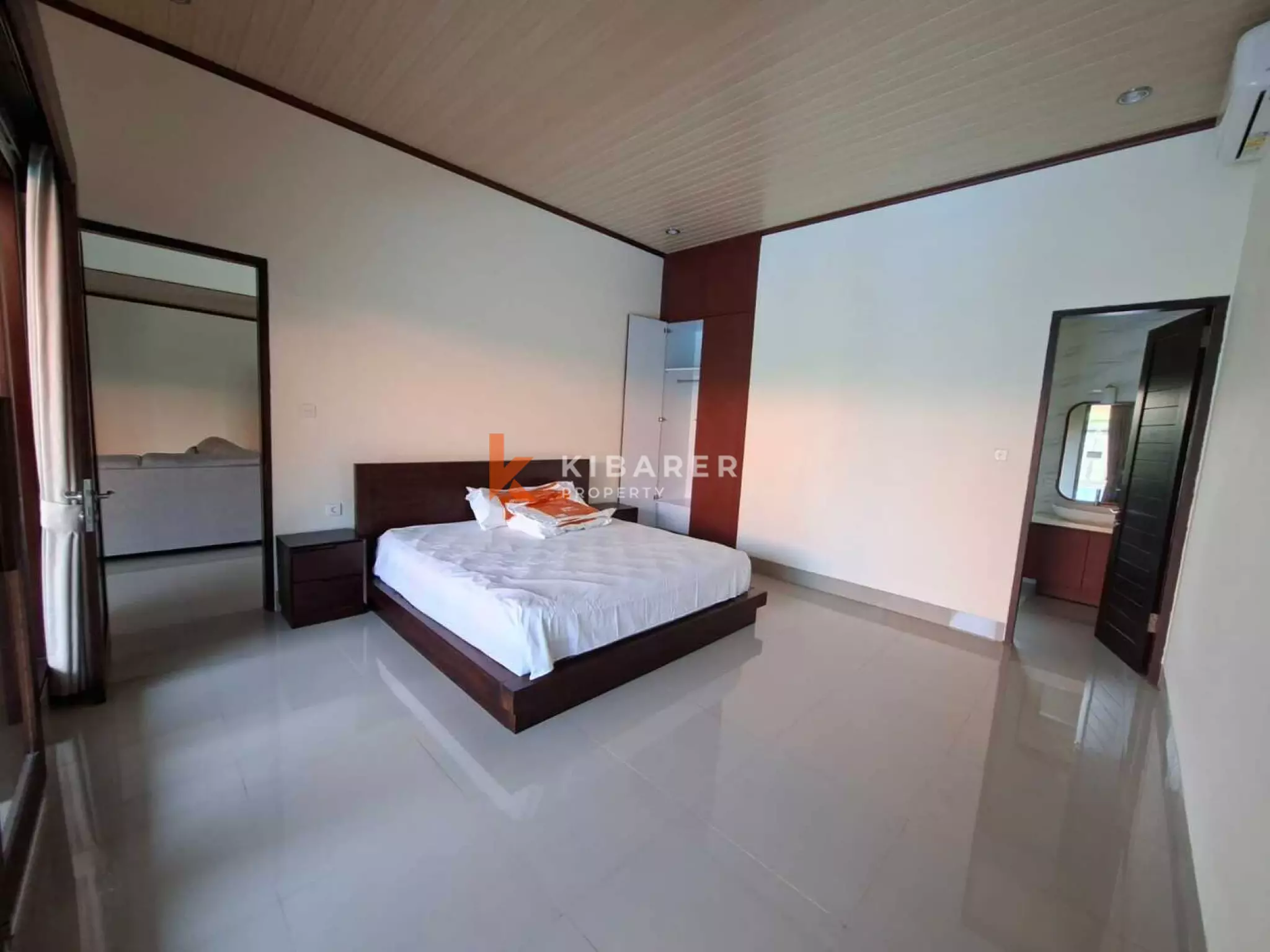 Perfect Holiday Spot in Sanur - Beautiful Three-Bedroom Villa — image 6