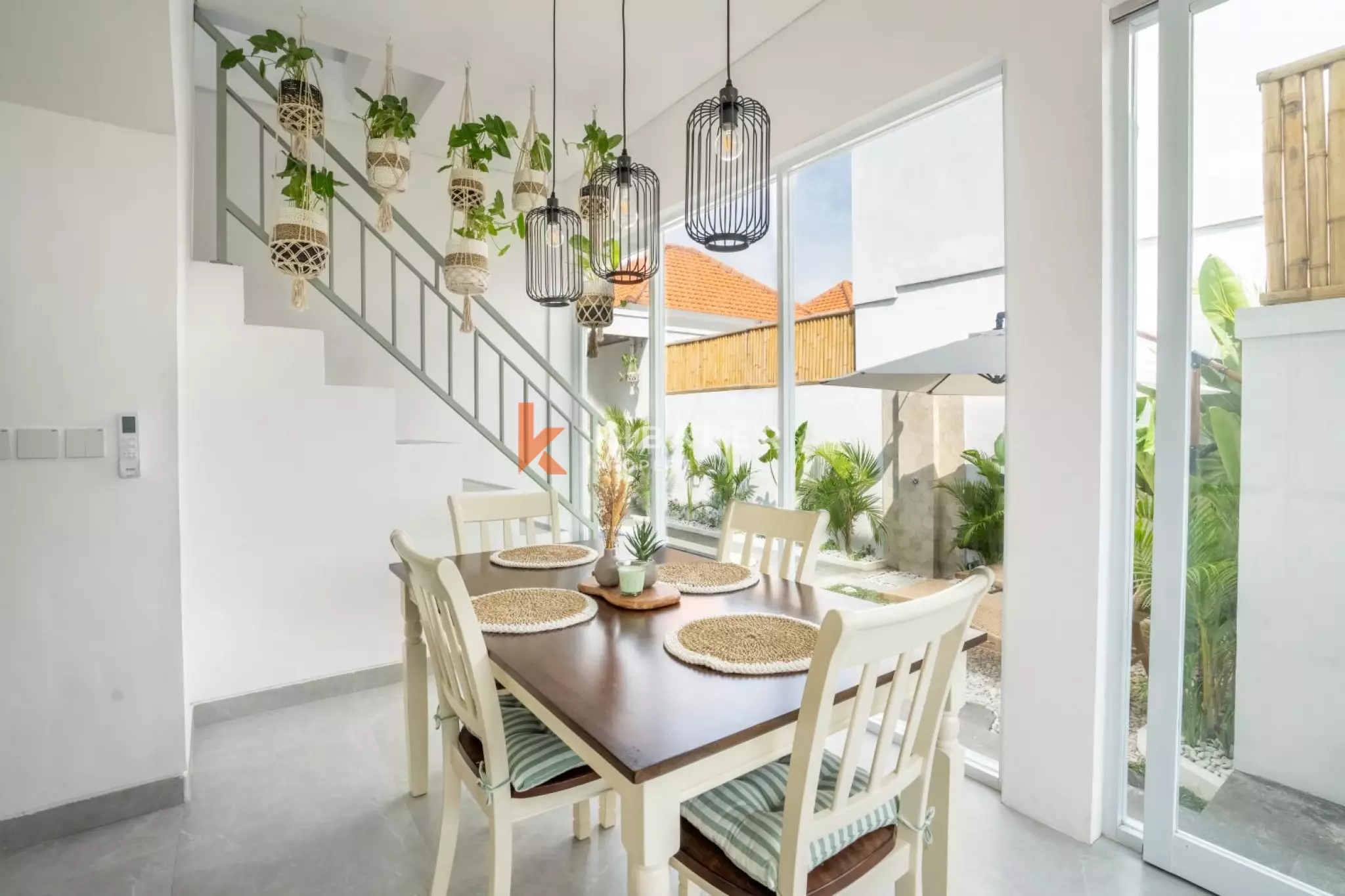 Residence Near Munggu Beach - Two Bedroom Villa — image 6