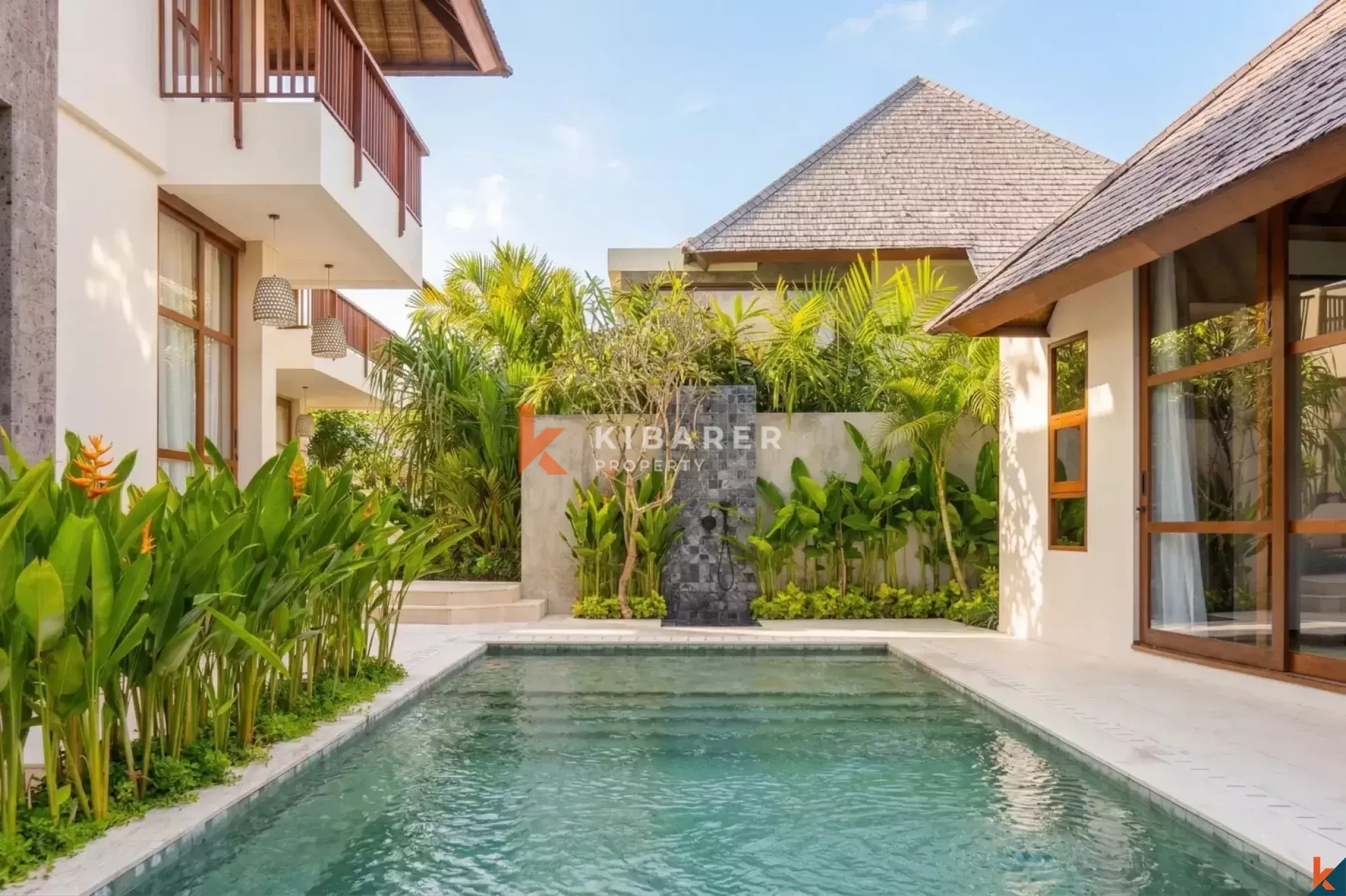 Magnificent Private Villa with Six Bedrooms Near Nyanyi Beach