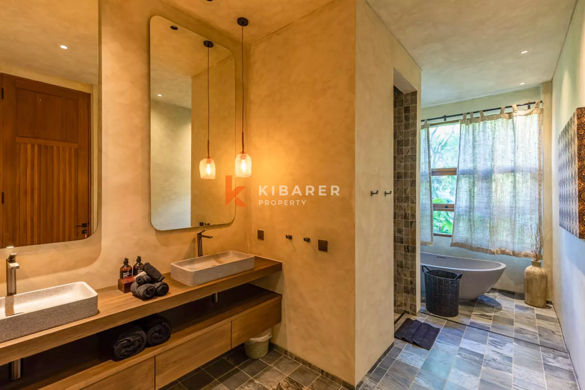 Luxury Five-Bedroom Private Villa with Pool in Nyanyi — image 19