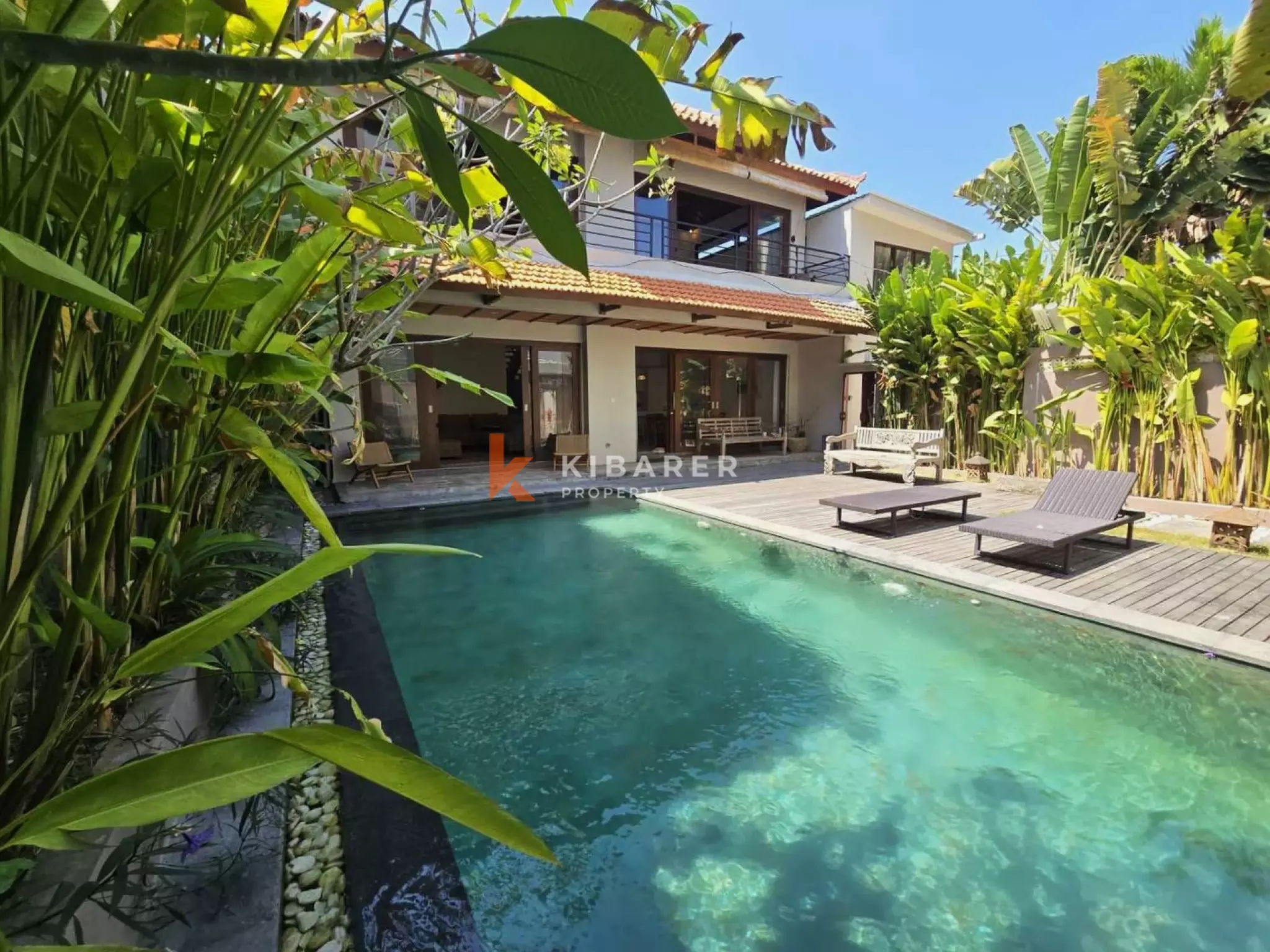 Beachfront Comfort – Four-Bedroom Villa in Canggu — image 15