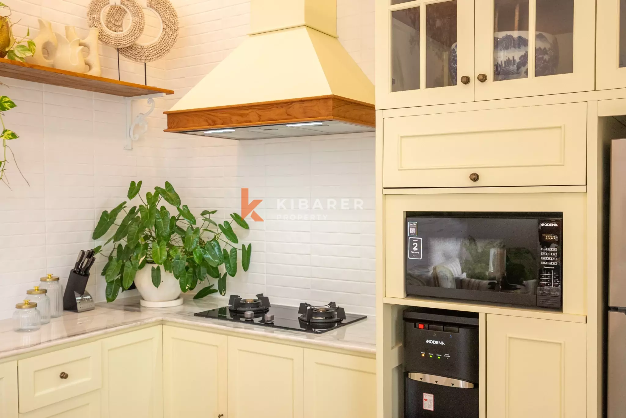 Charming Two-Bedroom Villa in Prime Berawa Location — image 16