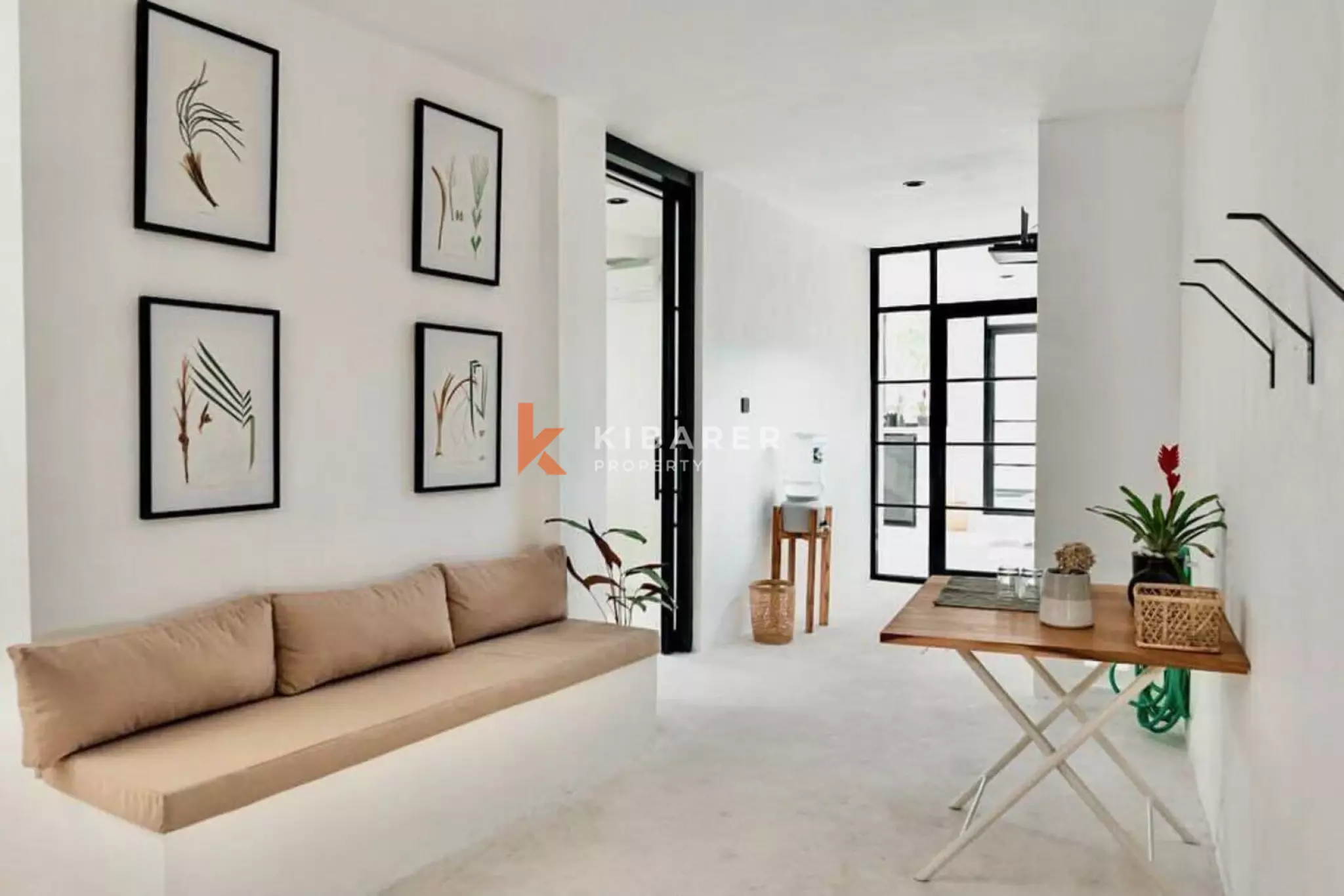 Modern Three Bedroom Villa with Enclosed Living in Canggu — image 5