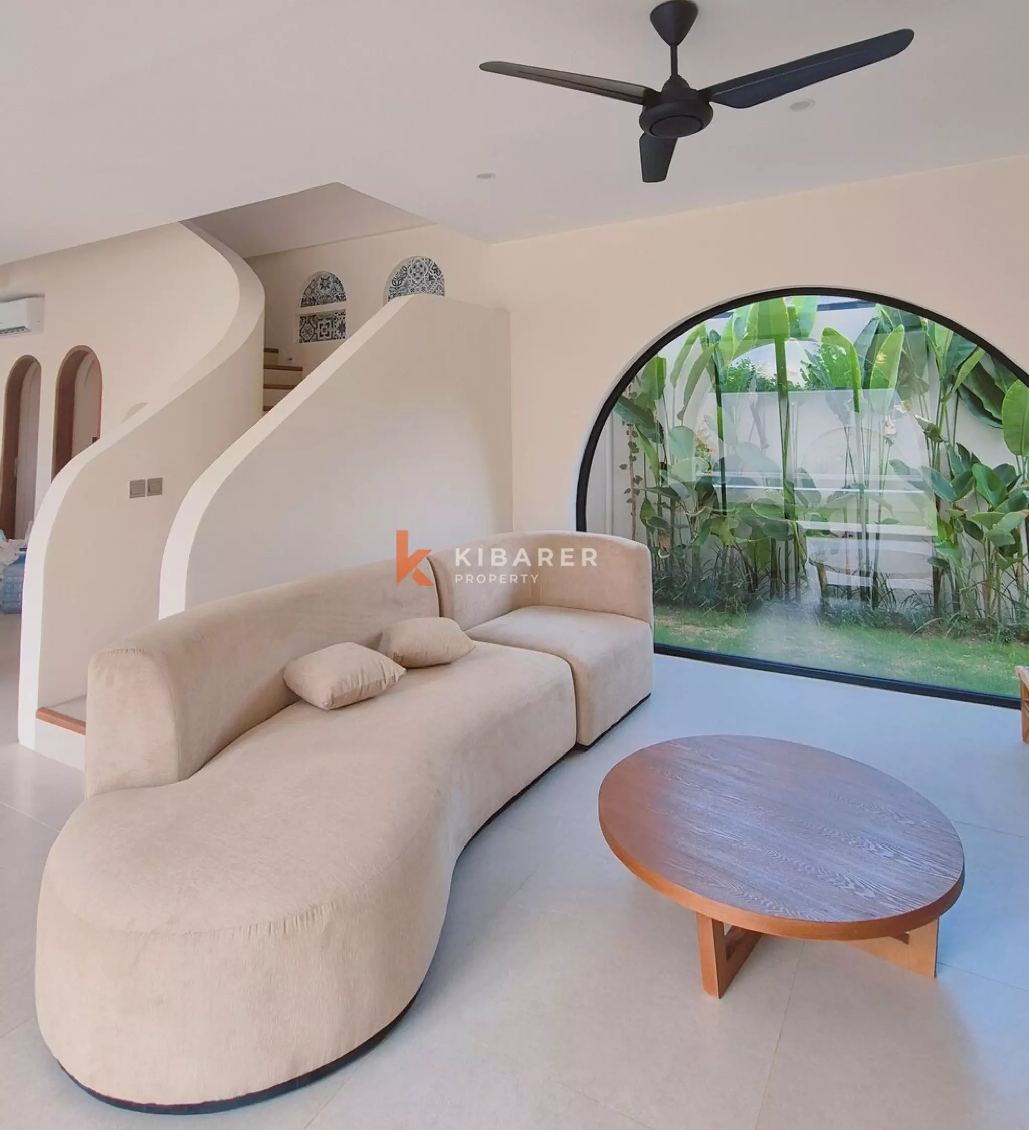 New Mediterranean Villa with Four Bedrooms and Swimming Pool in Seminyak — image 8