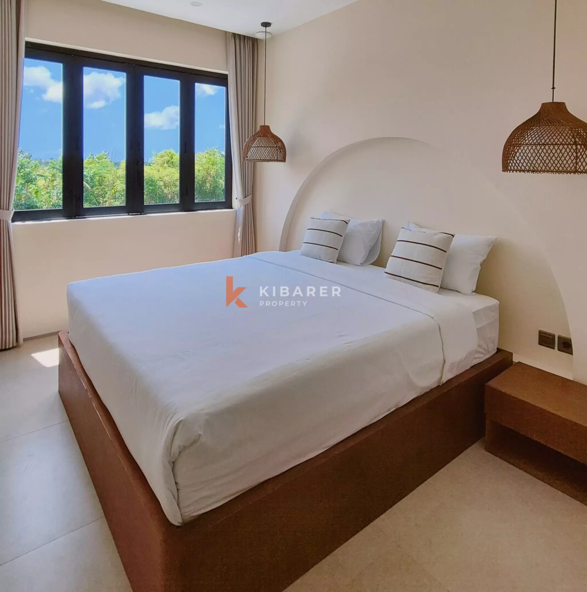 New Mediterranean Villa with Four Bedrooms and Swimming Pool in Seminyak — image 19
