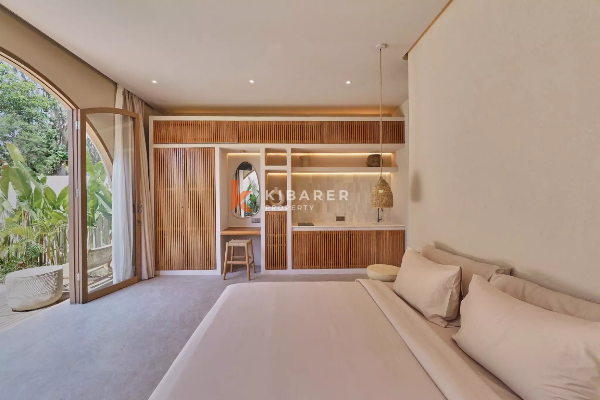 Tropical Style One-Bedroom Pool Villa with Elegant Design in Uluwatu — image 7