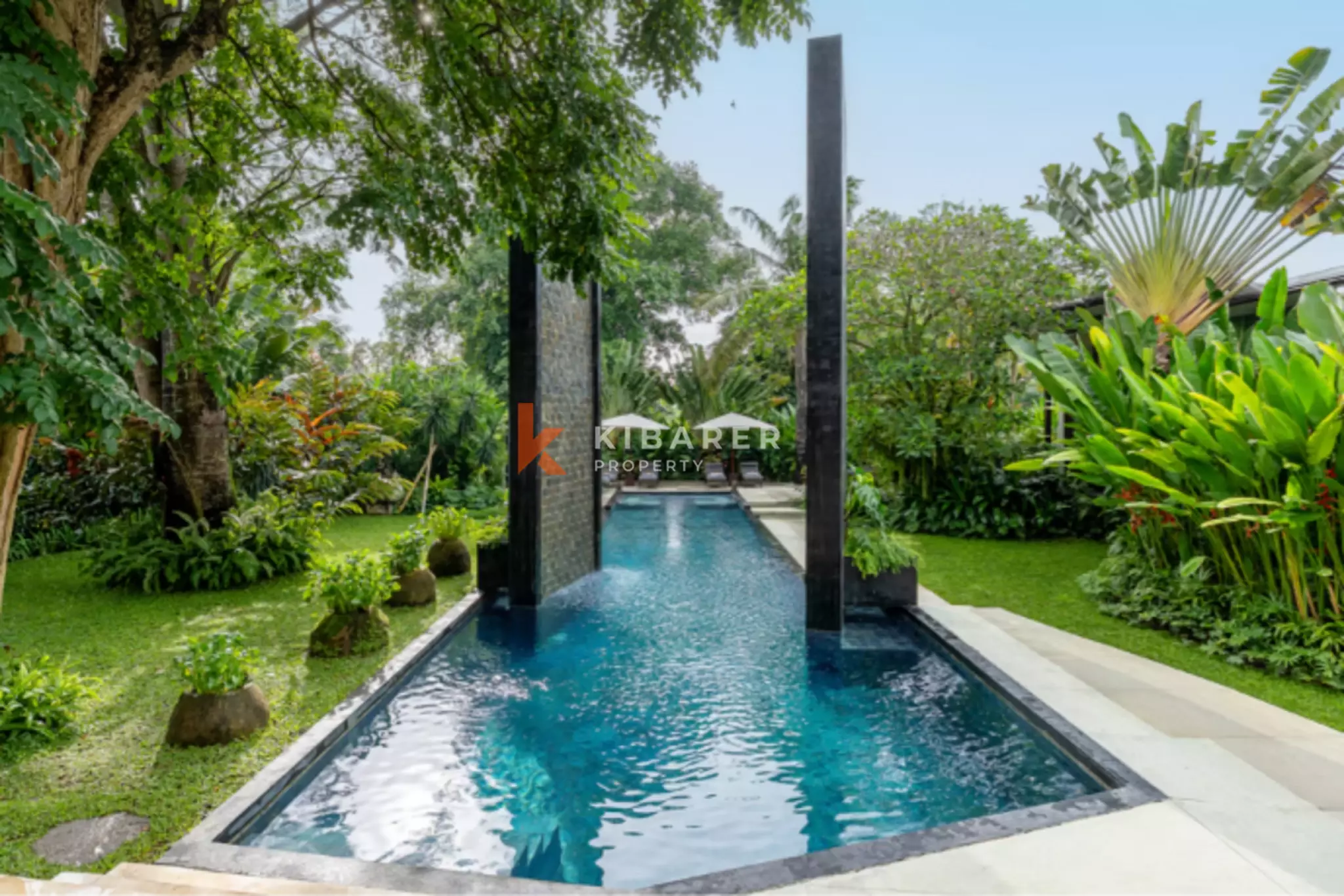 Luxurious and Tranquil Three-Bedroom Villa with Sauna & Gym in Canggu — image 12