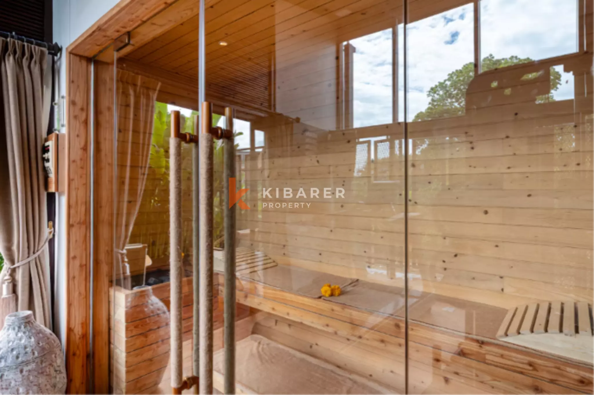 Luxurious and Tranquil Three-Bedroom Villa with Sauna & Gym in Canggu — image 18
