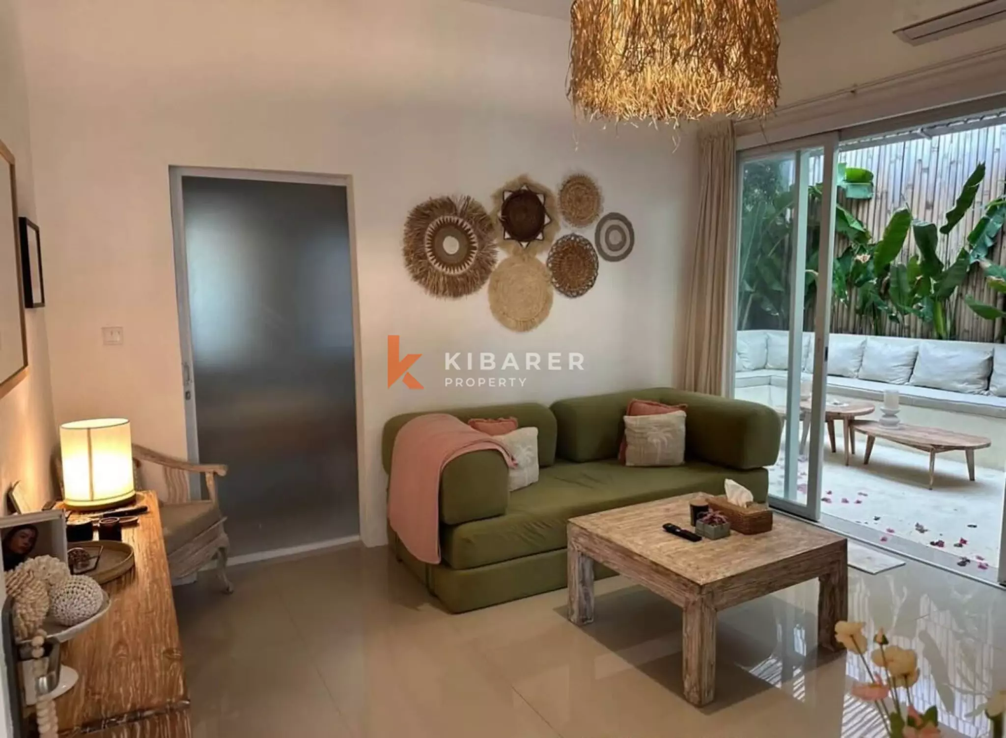 Tropical Two-Bedroom Villa in Berawa Area — image 7