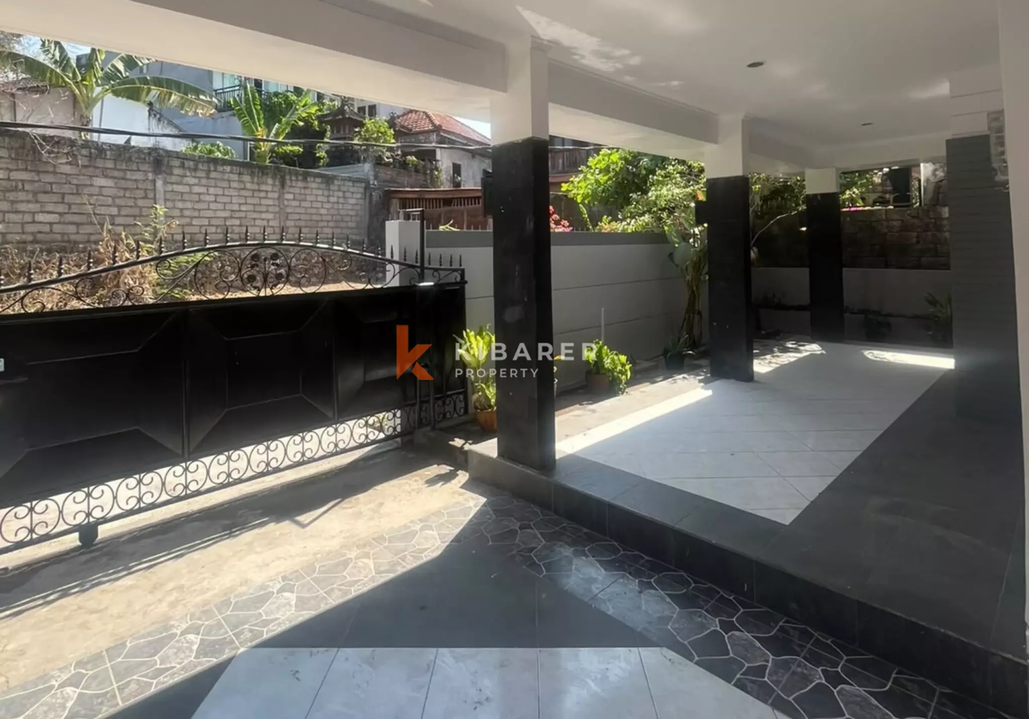 Four-Bedroom Unfurnished House in Prime Jimbaran Location — image 2