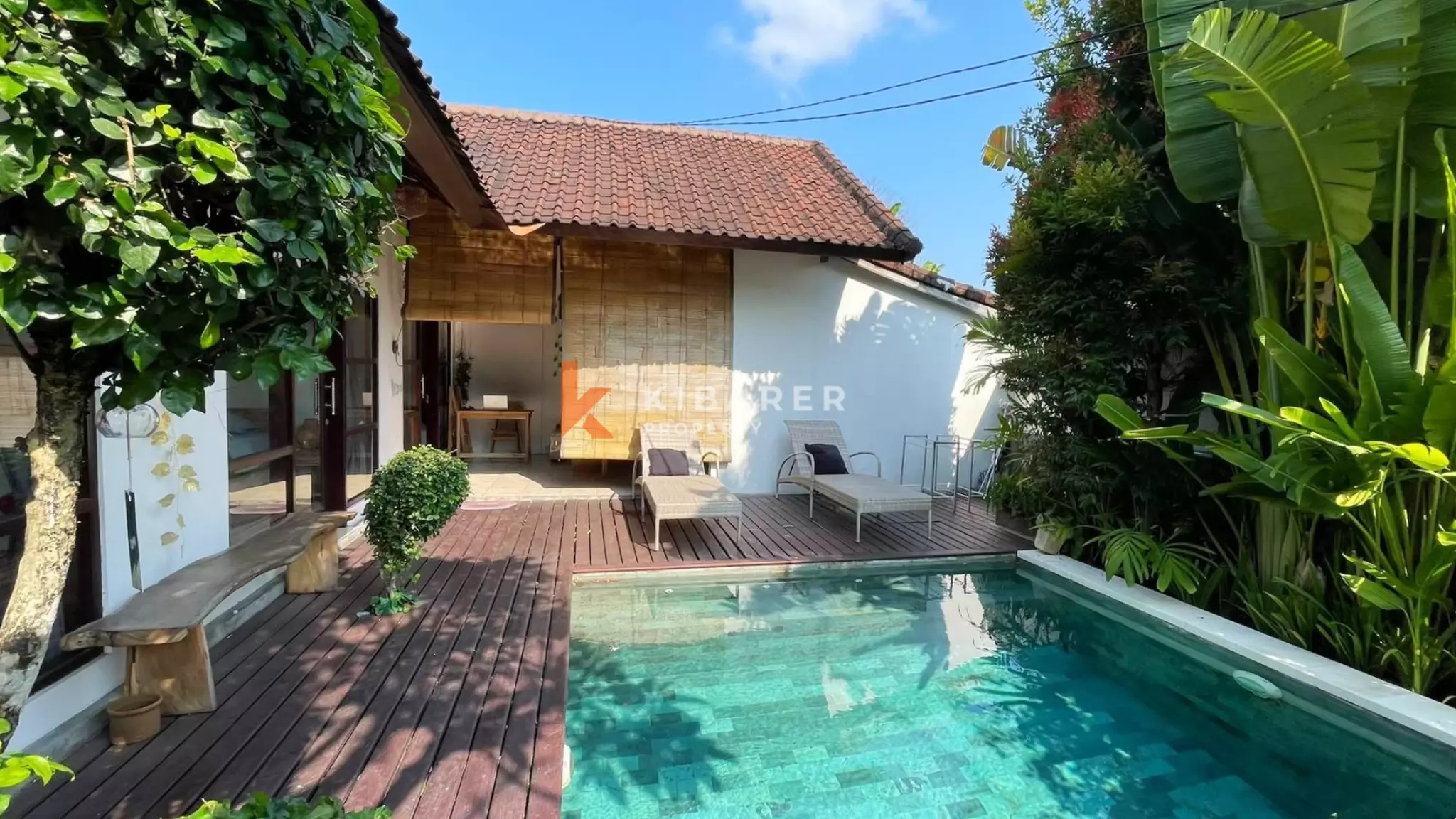 Three-Bedroom Villa with Open Concept and Private Pool in Babakan — image 4