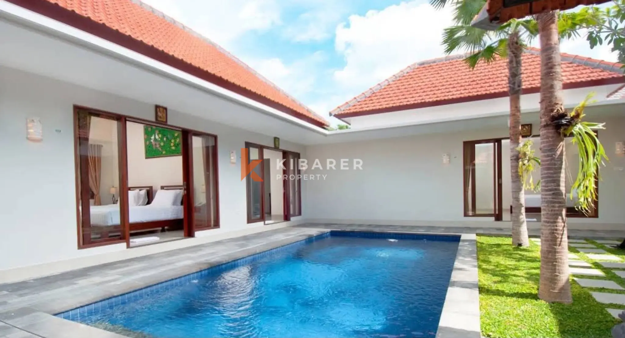 Charming Bali-Style Three-Bedroom Villa with Tropical Garden in Berawa — image 5