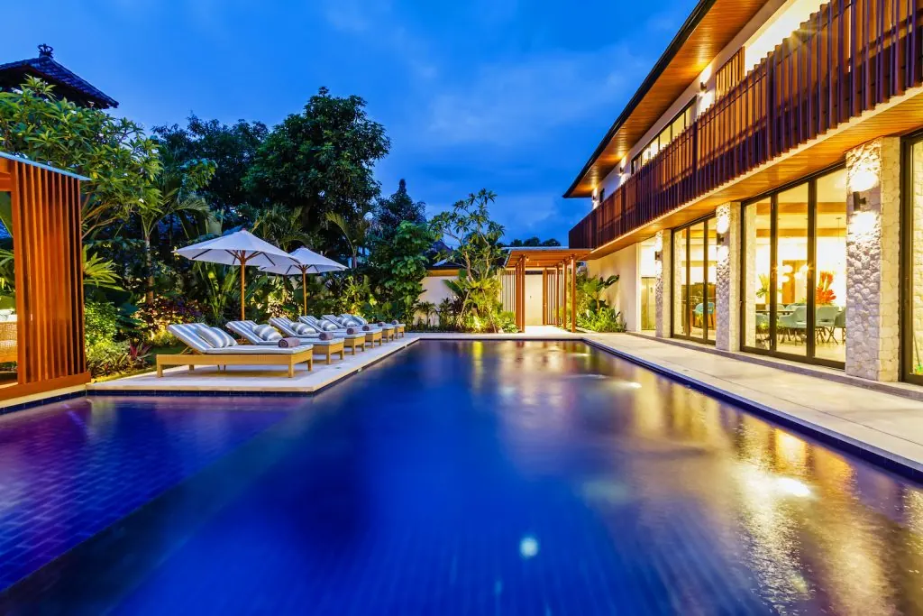 6 BR Tropical-Modern Garden Villa Seminyak — 6BR Villa Rental in Seminyak