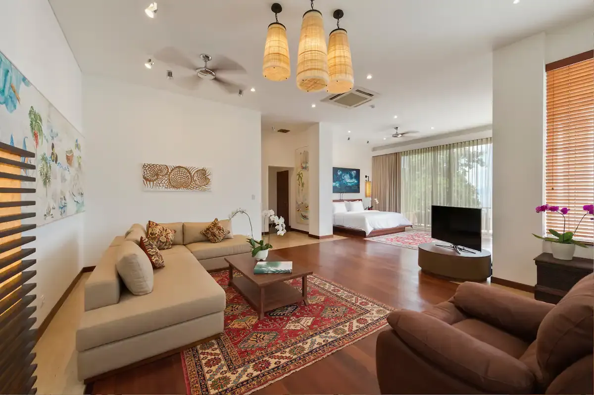4 BR Clifftop Surfside Villa Uluwatu — 4BR Villa Rental in Uluwatu — image 10