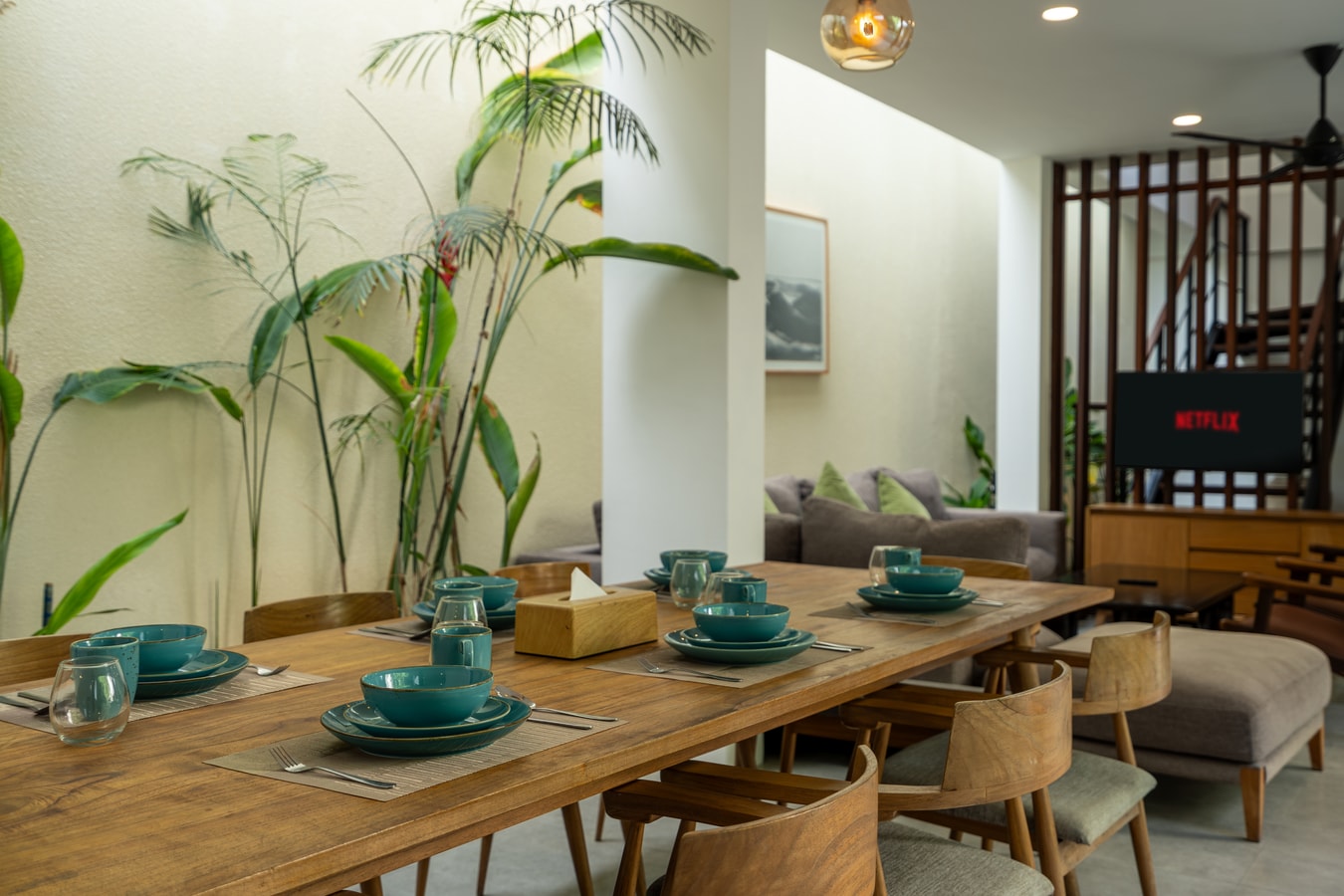 Modern 4BR Berawa Villa | Pool, Near Beach & Finns in Canggu, Bali — image 7