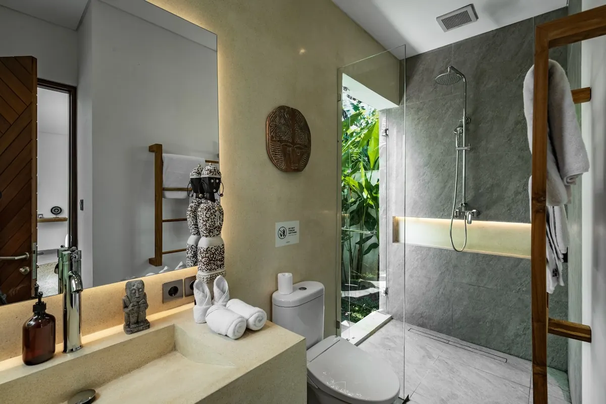 3 BR Tropical-Modern Jungle Villa Ubud — 3BR Villa Rental in Ubud — image 18
