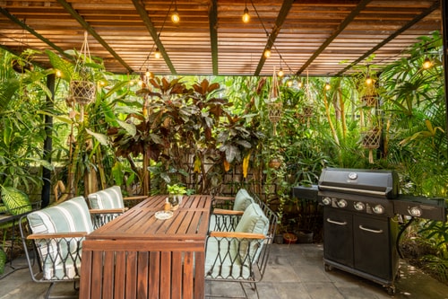 2BR Pererenan Outdoor Bathtub Villa | Near Beaches in Pererenan, Bali — image 12