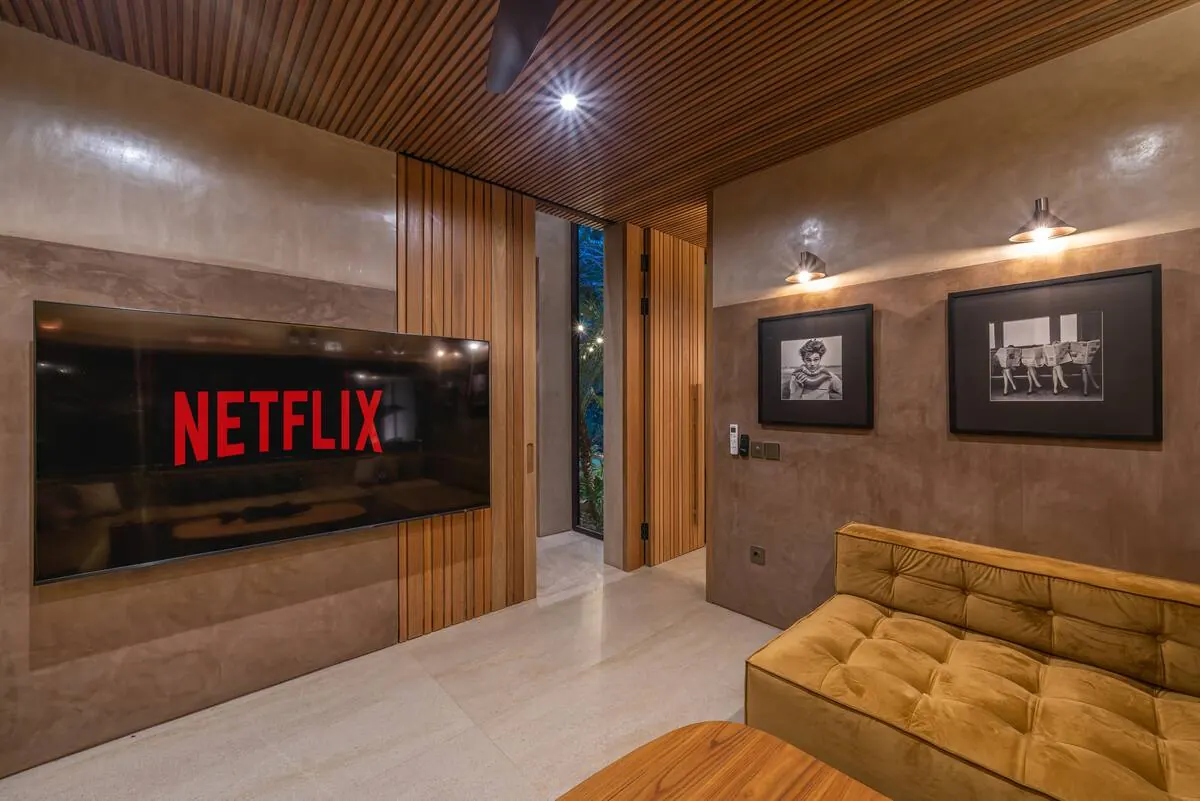 5 BR Tropical-Modern Tropical Garden Villa Canggu — 5BR Villa Rental in Pererenan — image 18