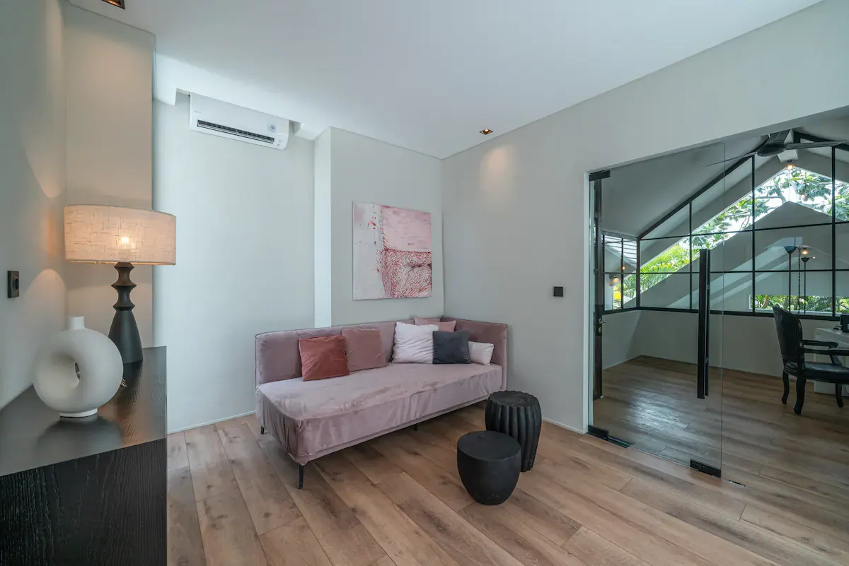5 BR Rice-Field Pool Villa Canggu — 5BR Villa Rental in Canggu — image 16