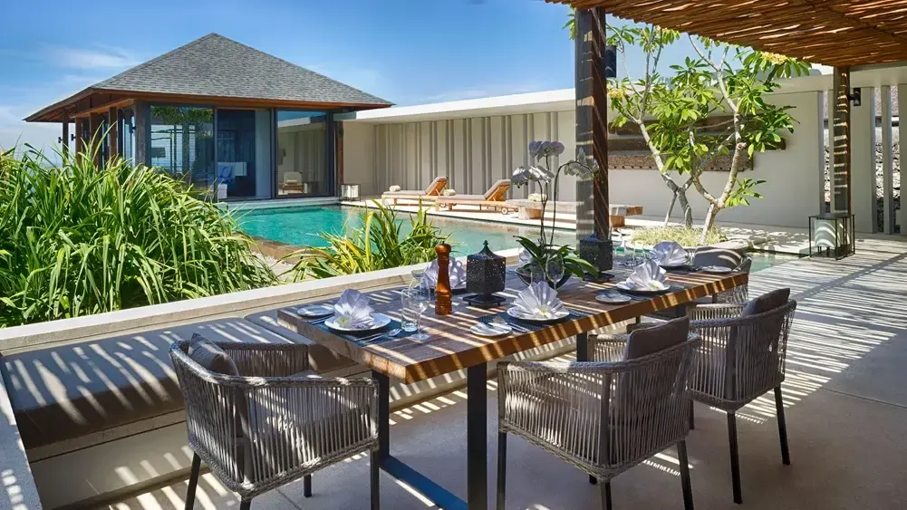 10 BR Clifftop Ocean-View Estate Uluwatu — 10BR Estate Rental in Uluwatu — image 4
