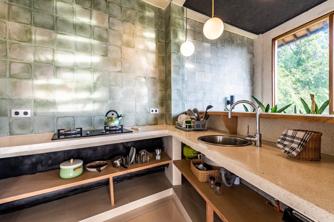 1BR Loft Central Ubud yang Modern | 3 menit ke Alchemy - Ubud, Bali — image 7