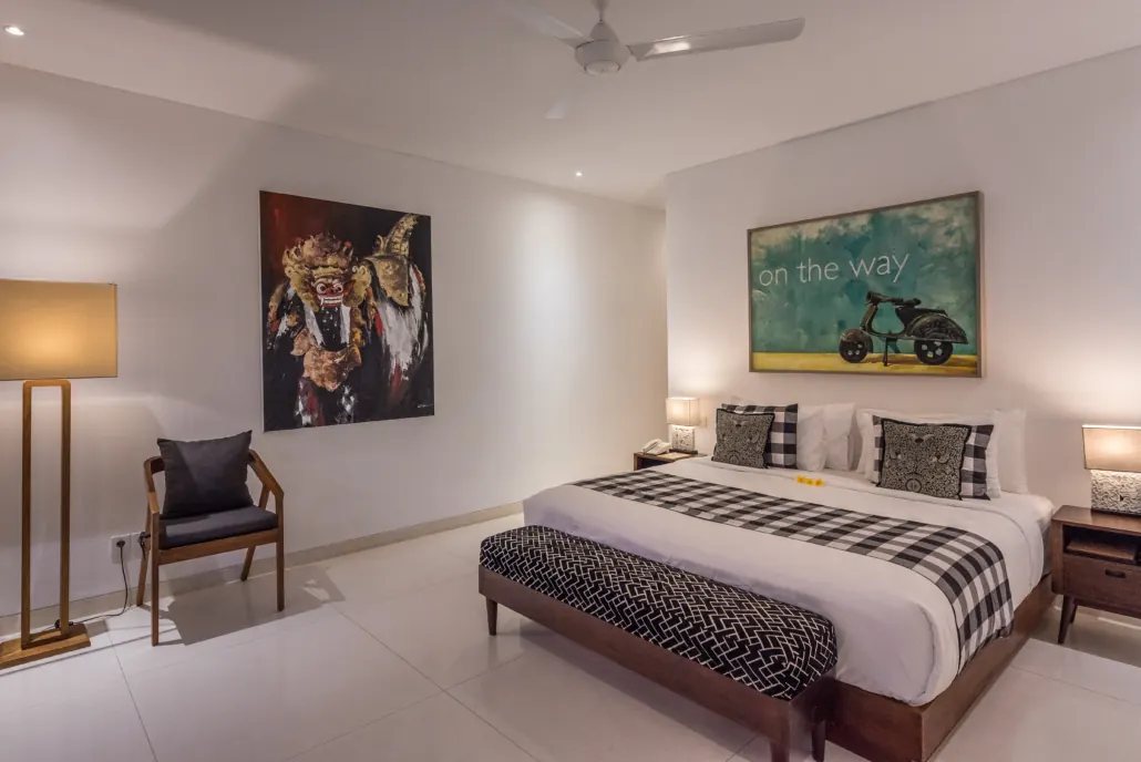 6 BR Architect-Designed Tropical Garden Villa Seminyak — 6BR Villa Rental in Seminyak — image 17