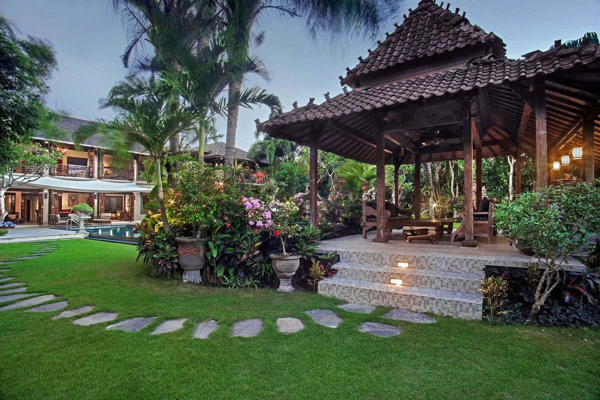 Villa 379 in batubelig — image 8