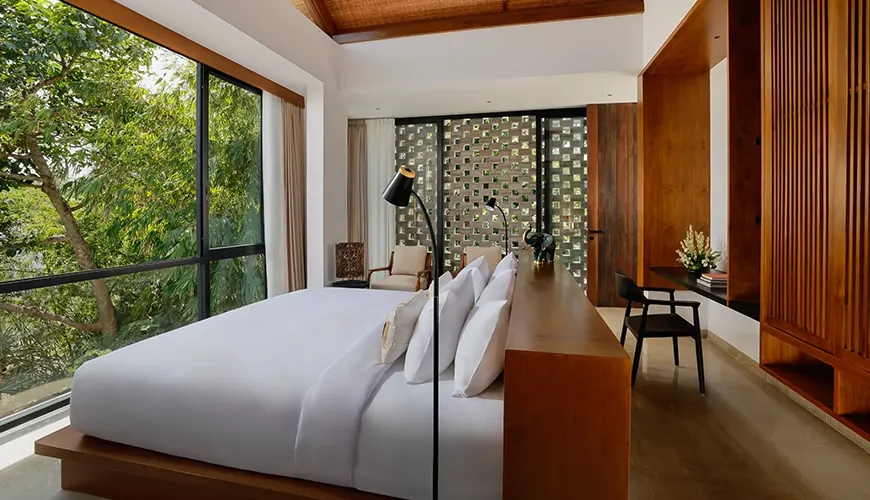 7 BR Tropical-Modern Gym Villa Canggu — 7BR Villa Rental in Canggu — image 5