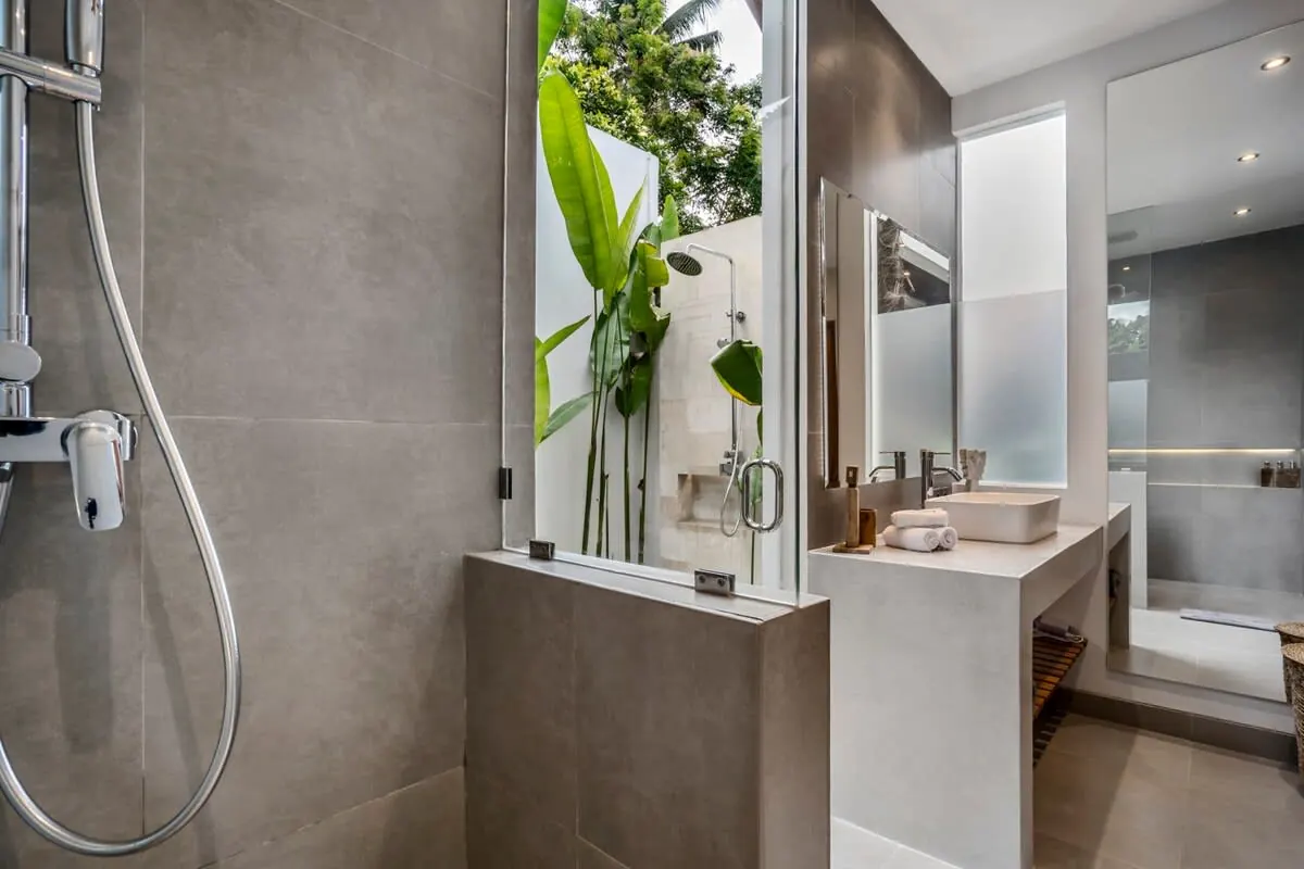 3 BR Tropical Garden Retreat Ubud — 3BR Villa Rental in Ubud — image 11