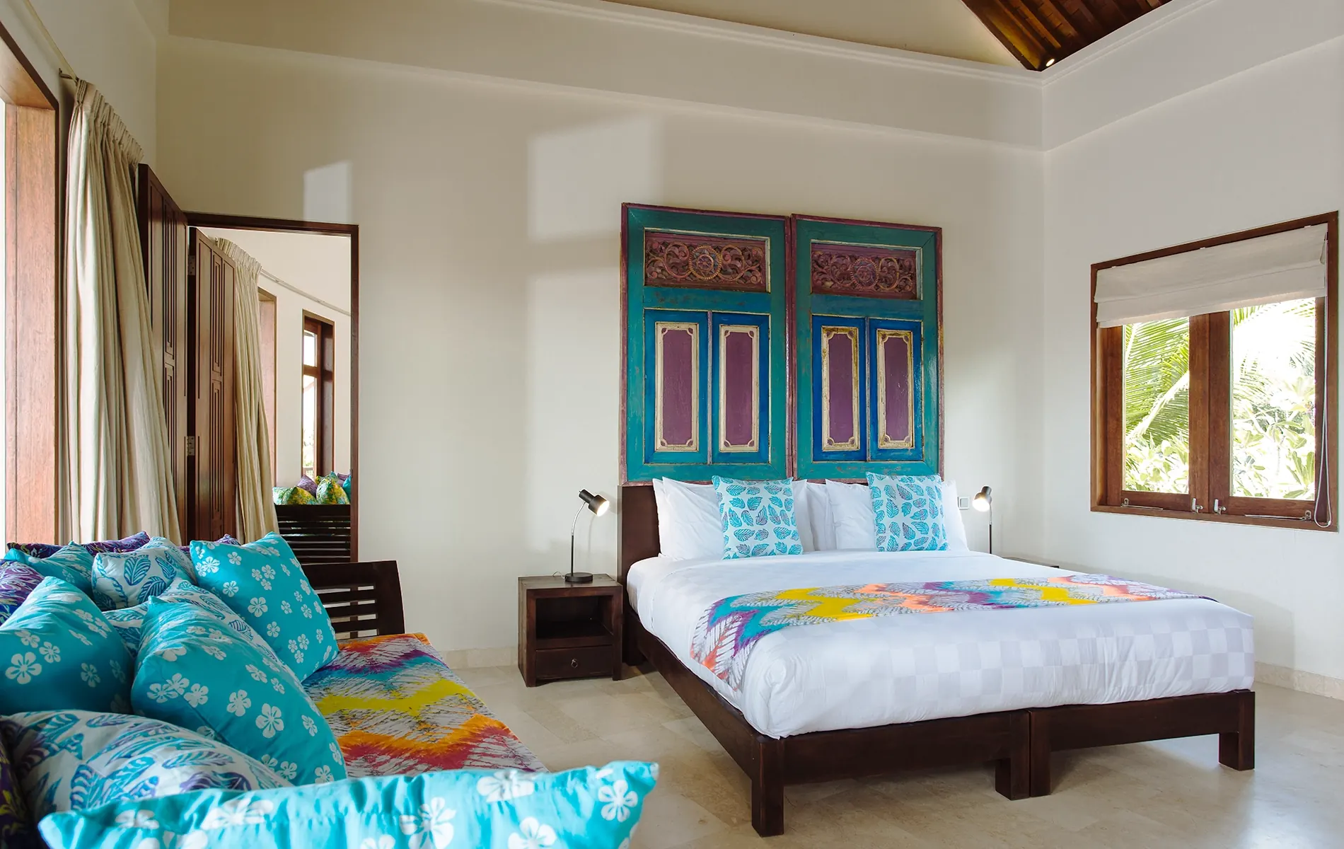 5 BR Tropical-Modern Garden Villa Seminyak — 5BR Villa Rental in Seminyak — image 9