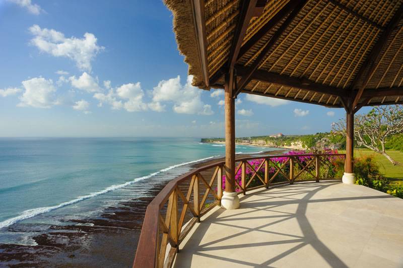 5 Bedroom on the cliff, overlooking the ocean — image 12