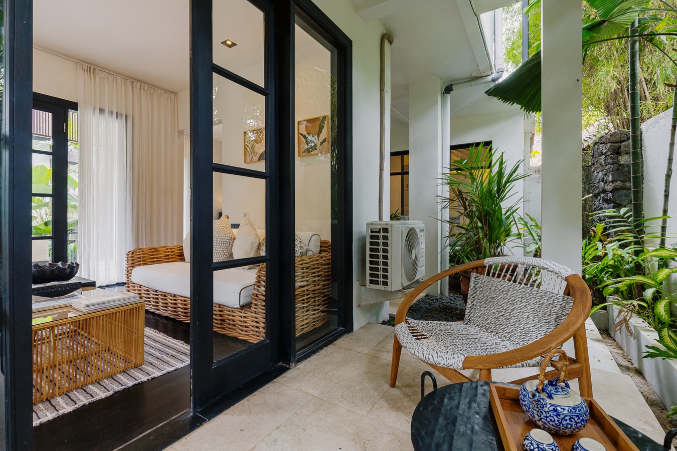 5 Stars Boutique Villa Umalas - Pool & BBQ in Seminyak, Bali — image 11