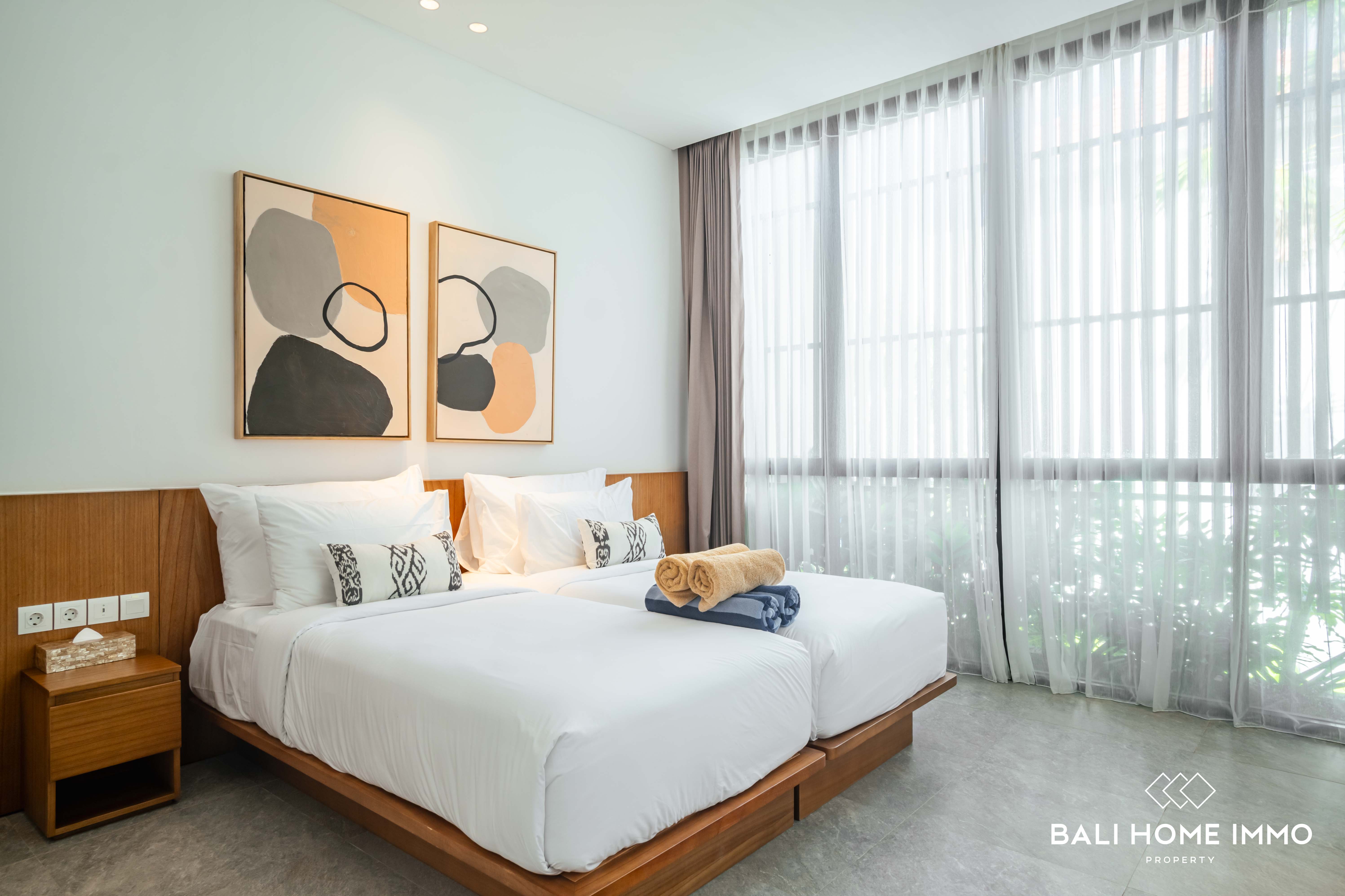 3 Bedroom Brand New Villa in a complex for yearly rental in Pererenan Bali — image 14