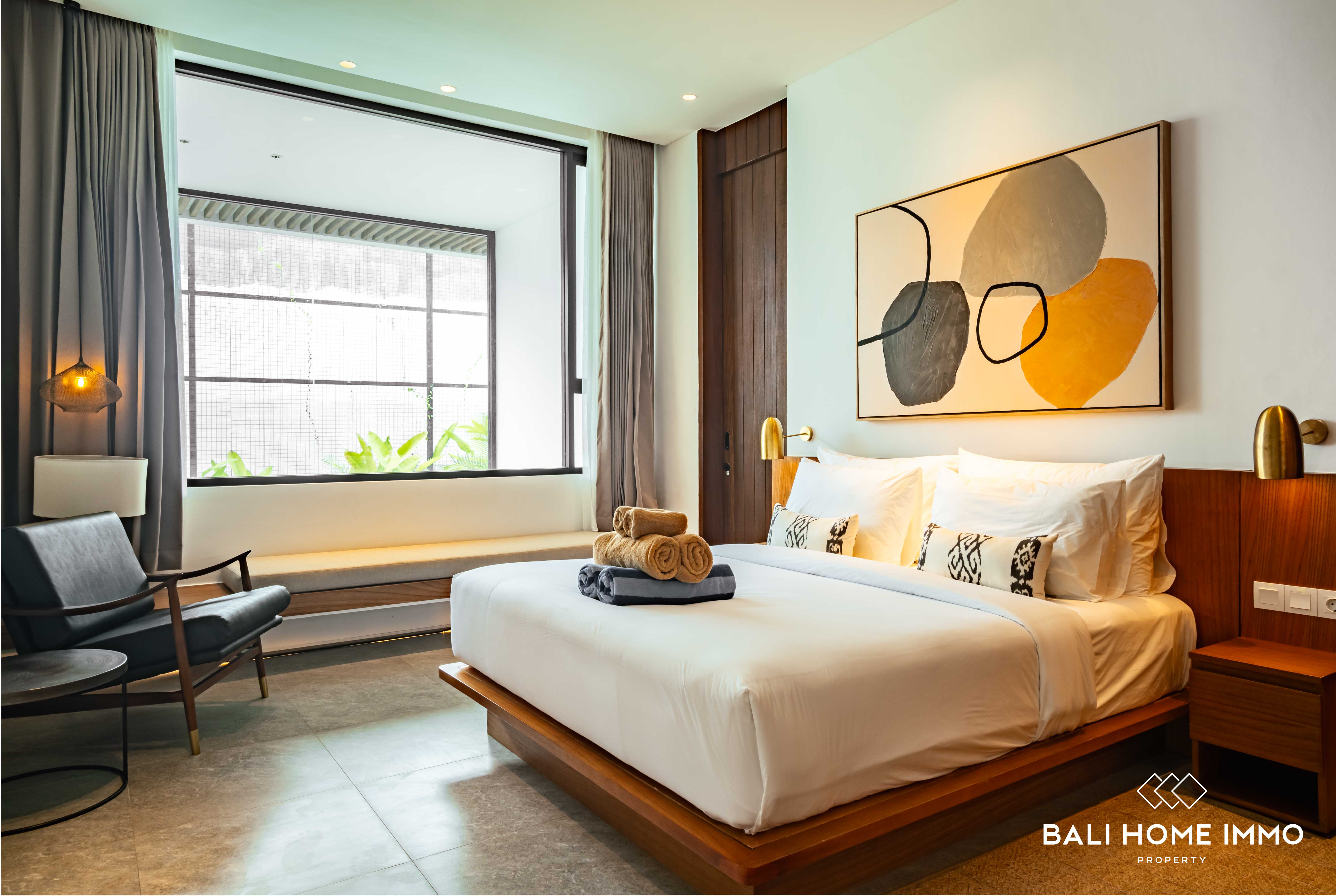 3 Bedroom Brand New Villa in a complex for yearly rental in Pererenan Bali — image 12