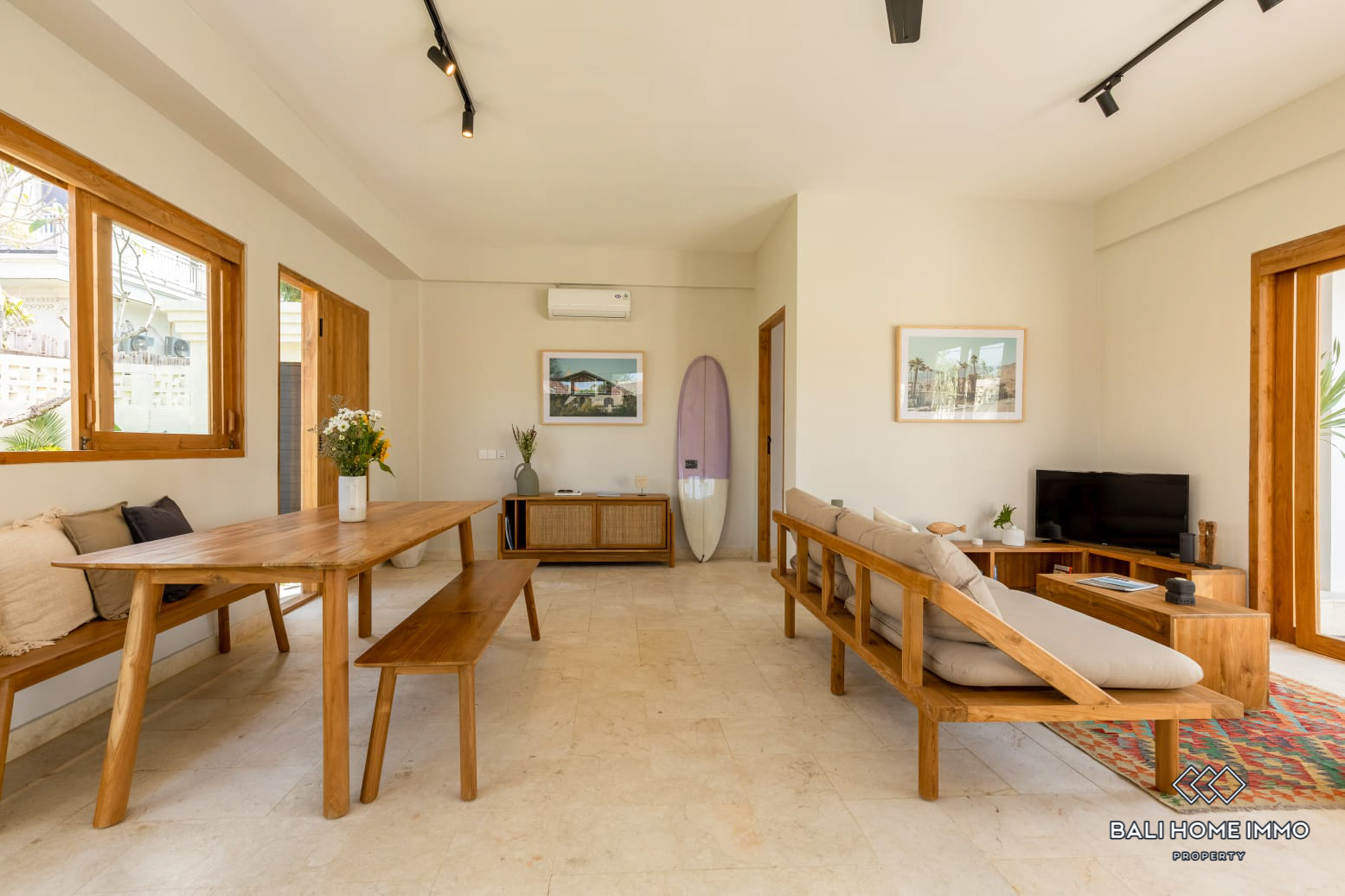 3 Bedroom Family Villa For Rent in Canggu Batu Bolong — image 4
