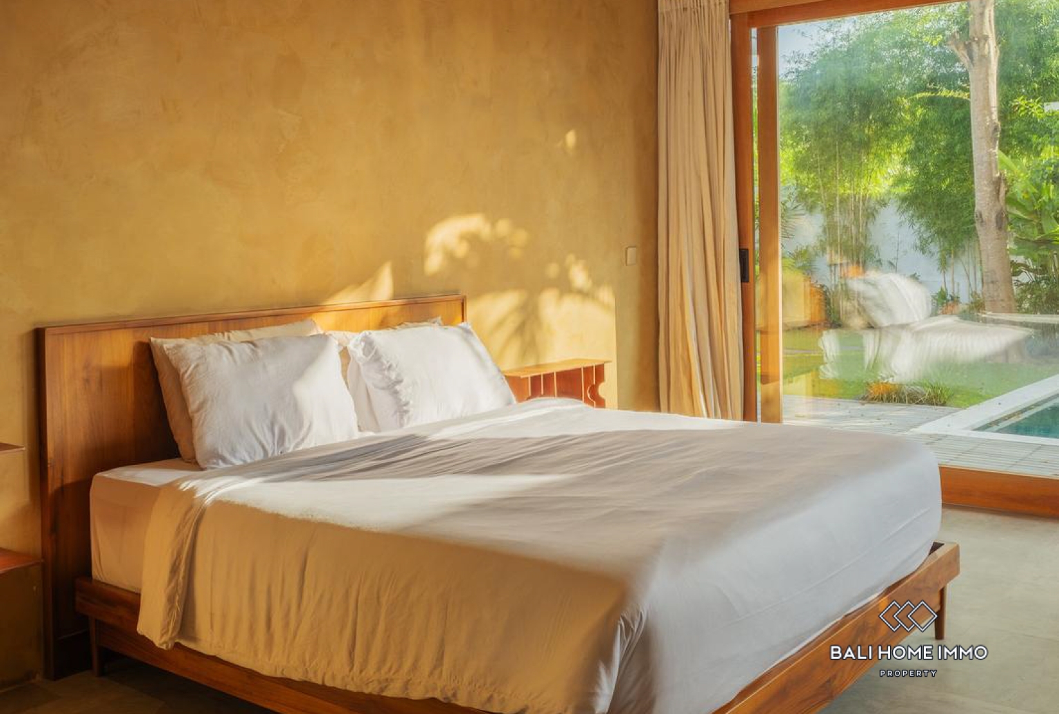 3 bedroom Family Villa with garden for rent in Padang Linjong Canggu — image 11