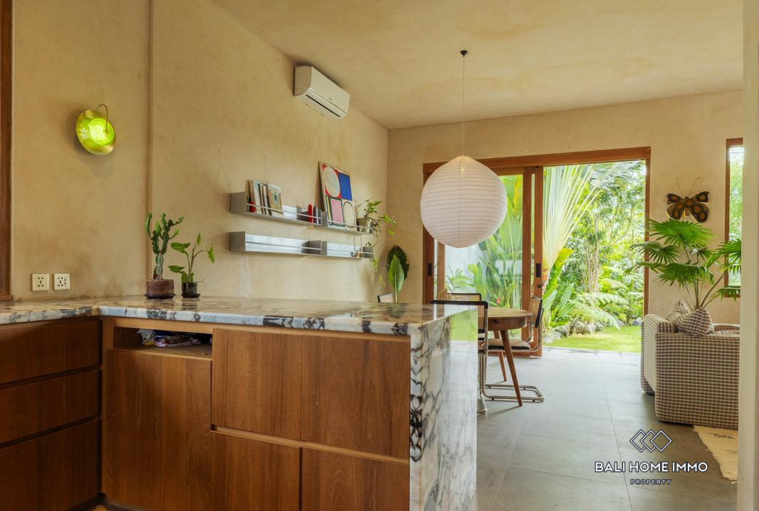 3 bedroom Family Villa with garden for rent in Padang Linjong Canggu — image 6