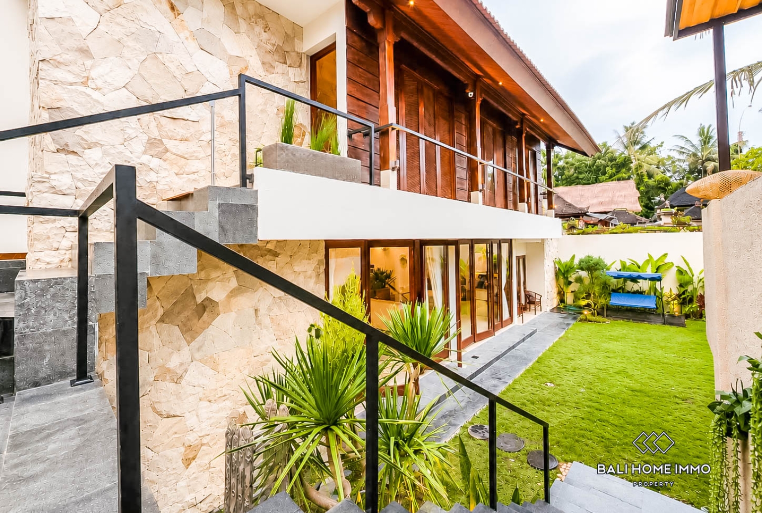 3 Bedroom Family Villa with ricefield view for rent in Mas, Ubud — image 19