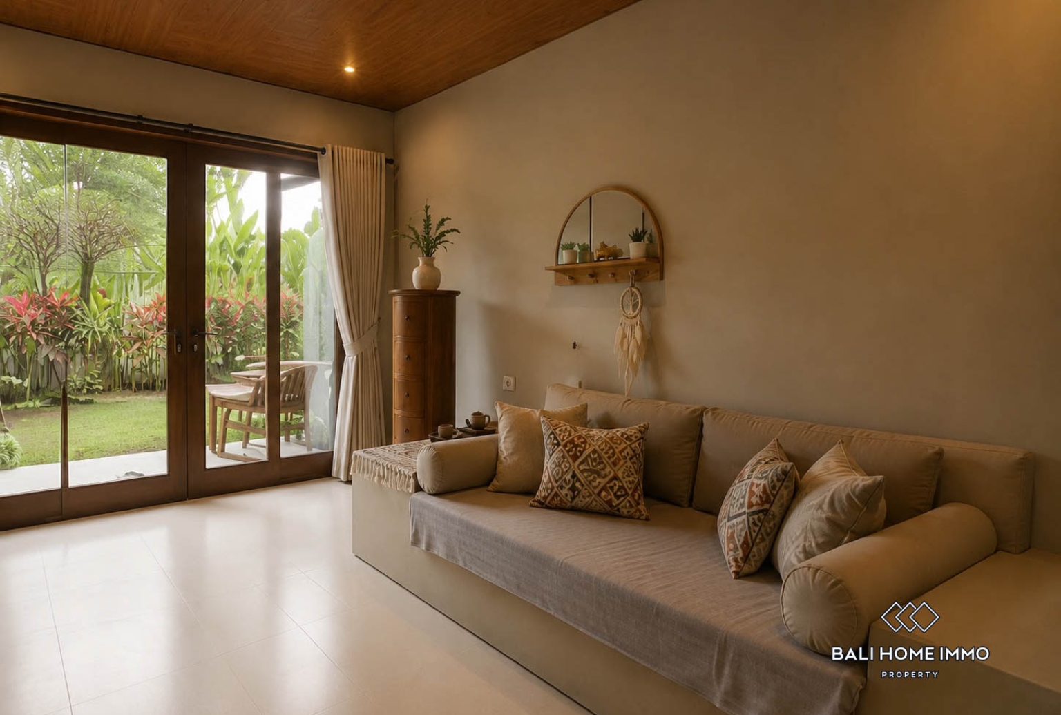 3 Bedroom Family Villa with ricefield view for rent in Mas, Ubud — image 1
