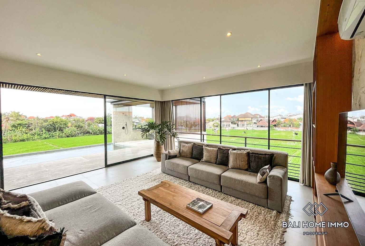 3 Bedroom Modern Family Villa for Rent in Canggu Berawa — image 5
