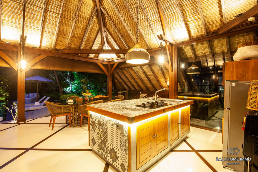 3 Bedroom Villa for Monthly Rental in the center of Berawa Canggu Bali — image 10