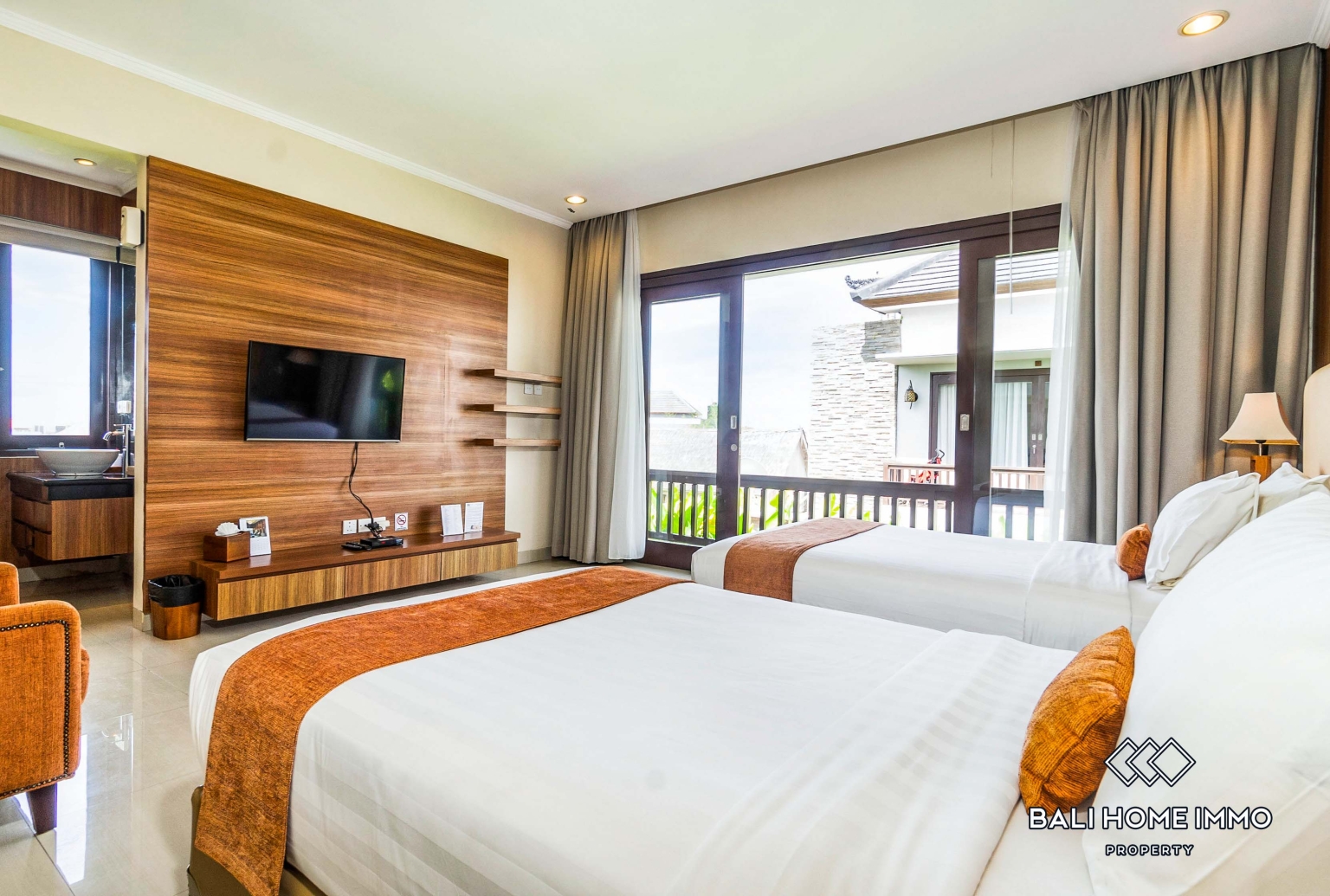 3 Bedroom Villa for Rent in Canggu Batu Bolong — image 11