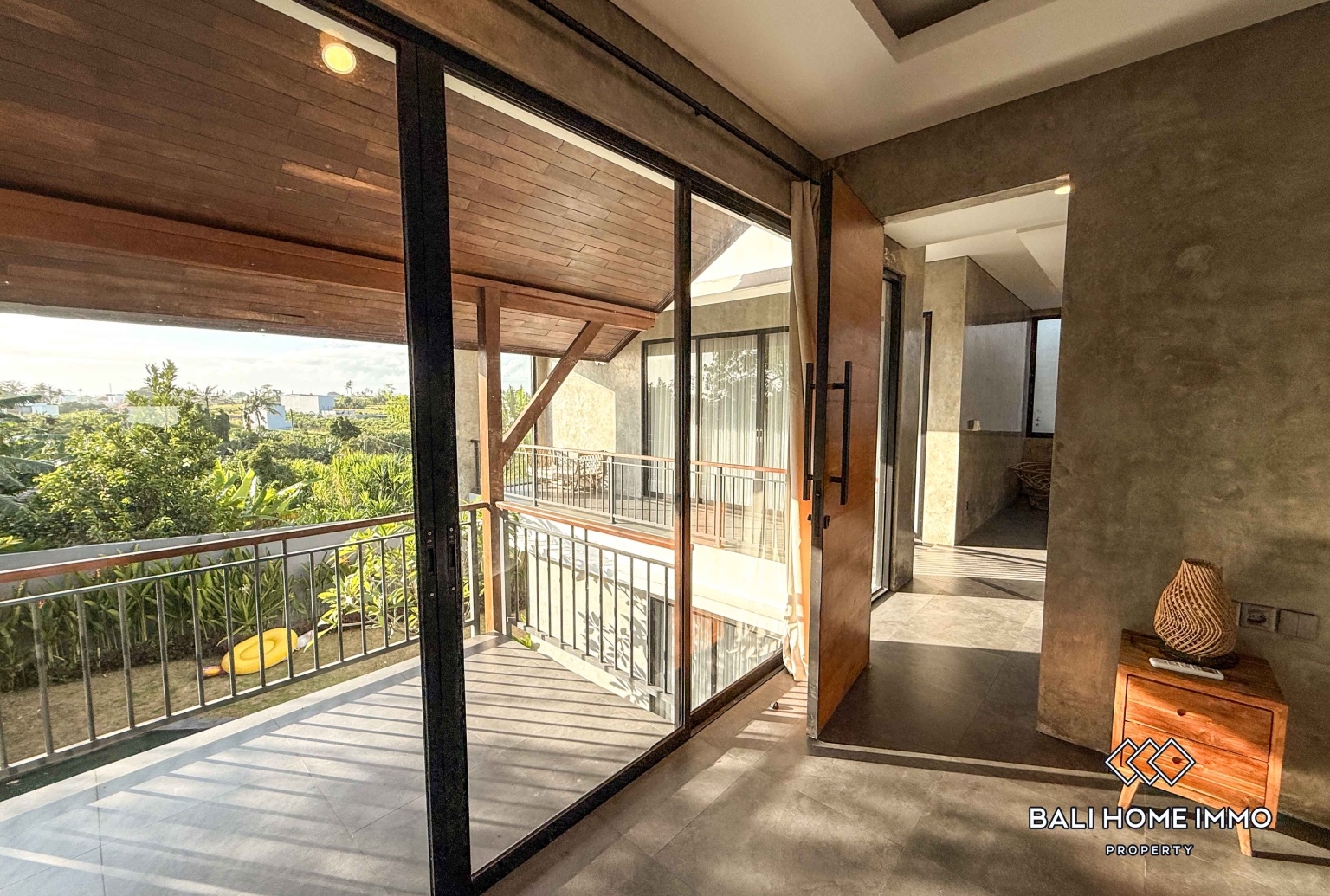 3 Bedroom Villa For Rent in Pererenan Northside — image 8