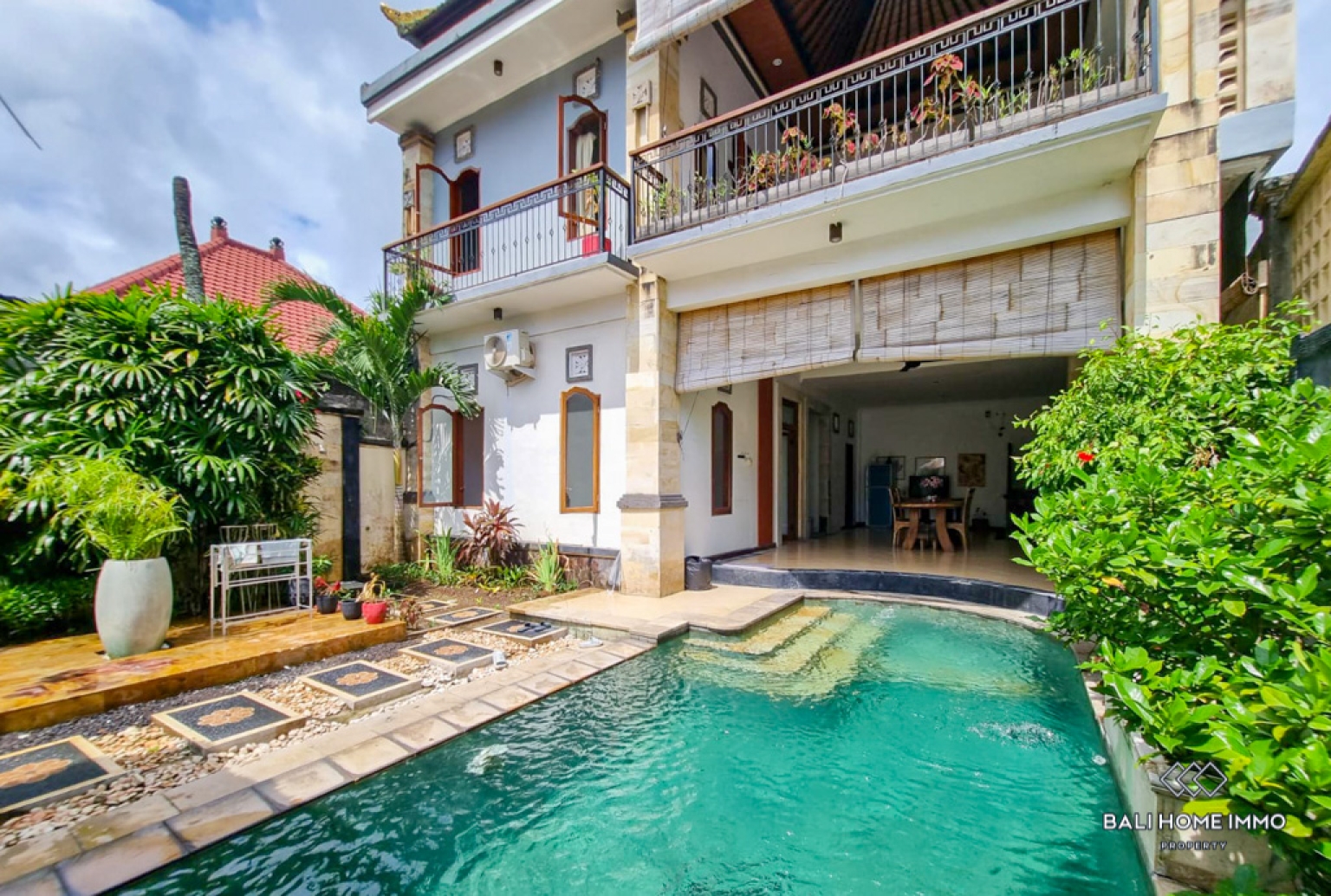 3 Bedroom Villa for Yearly Rental in Bali Canggu Berawa — image 1