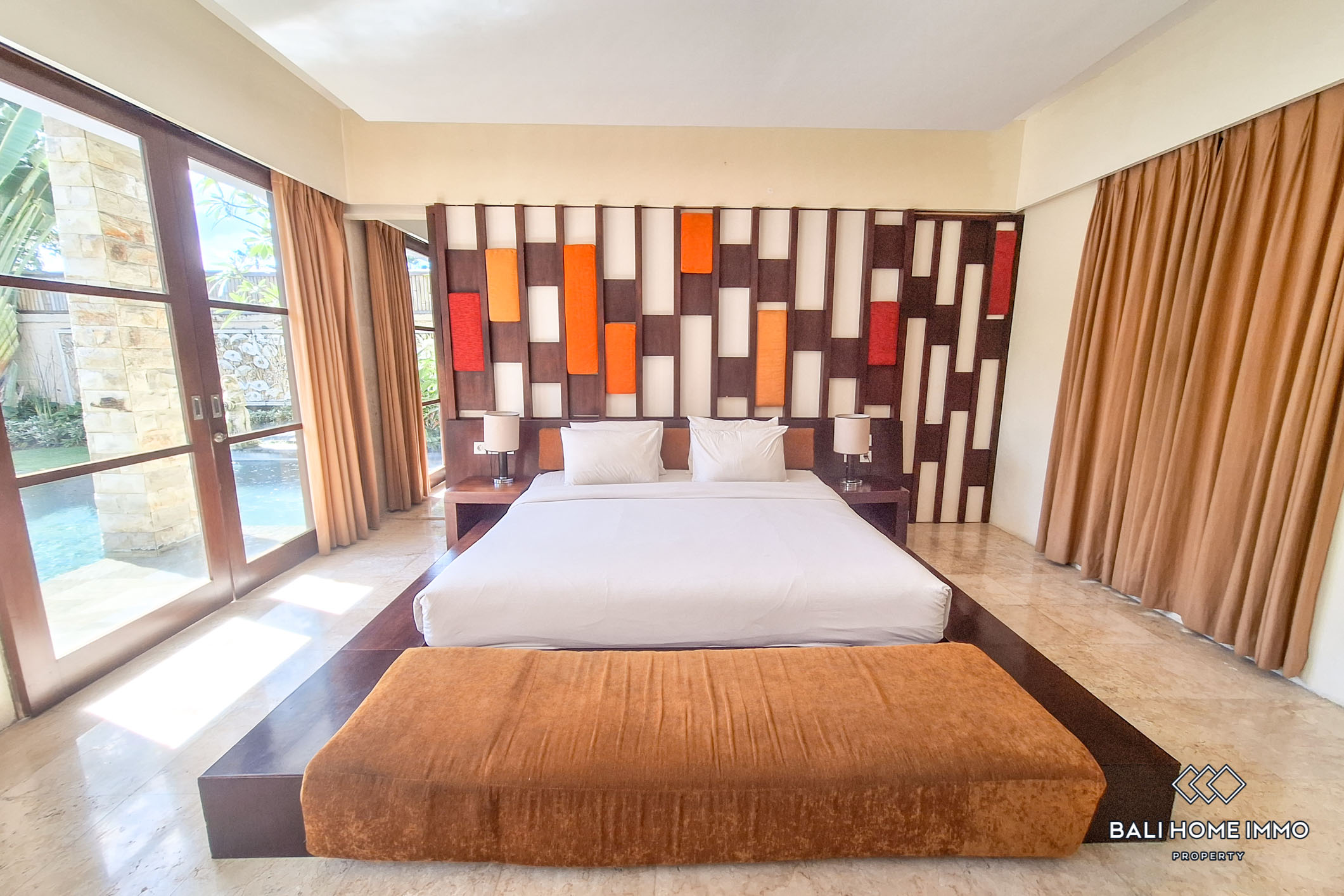 3 Bedroom Villa with garden for Rent near Nelayan Beach Canggu — image 12