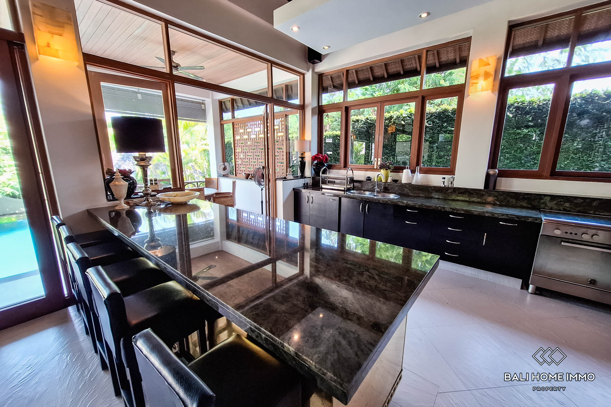 3 Bedrooms villa for Rent in Bali Umalas — image 7