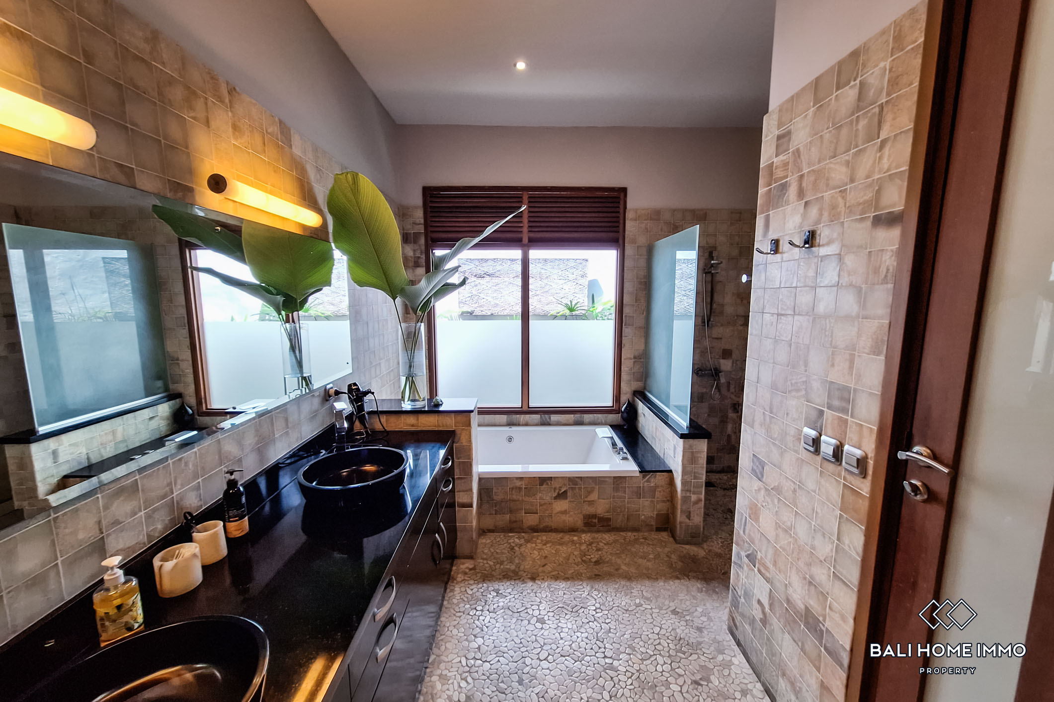 3 Bedrooms villa for Rent in Bali Umalas — image 16
