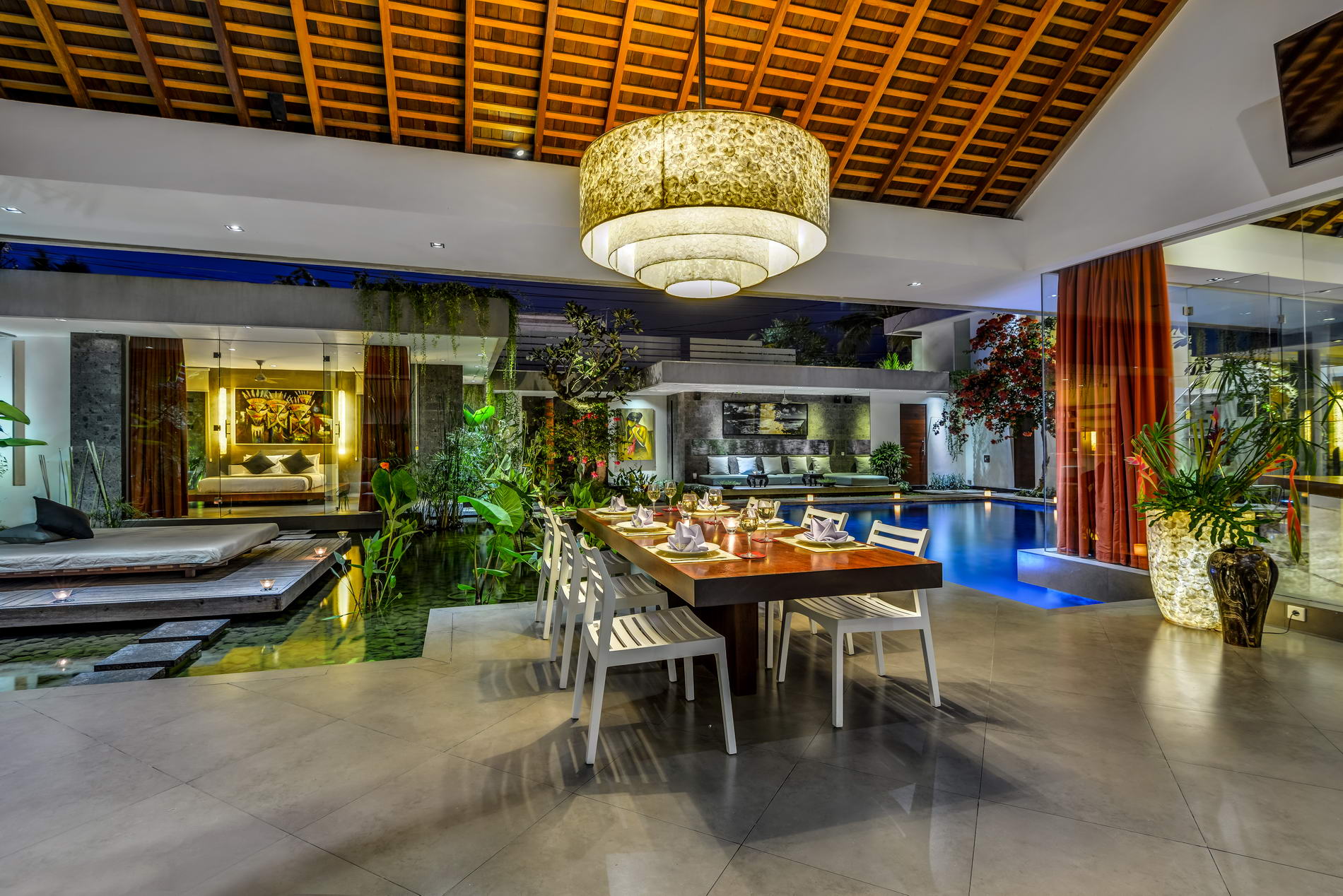 Villa Banyu, 4 bedroom villa for 8 guest, Seminyak, Bali — image 15
