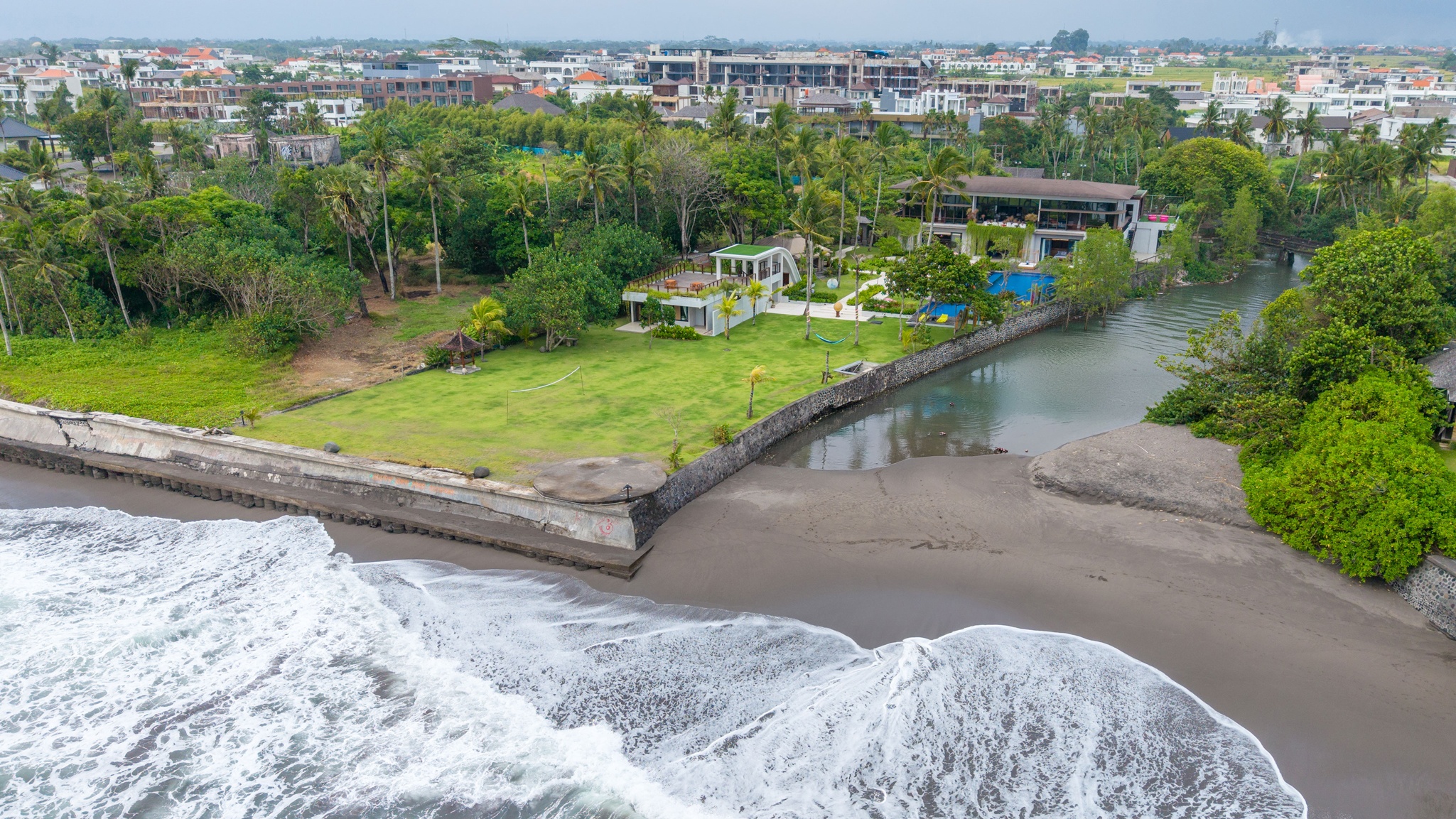 Kiss Bali Beach Residence Cemagi in Seseh / Cemagi — image 16